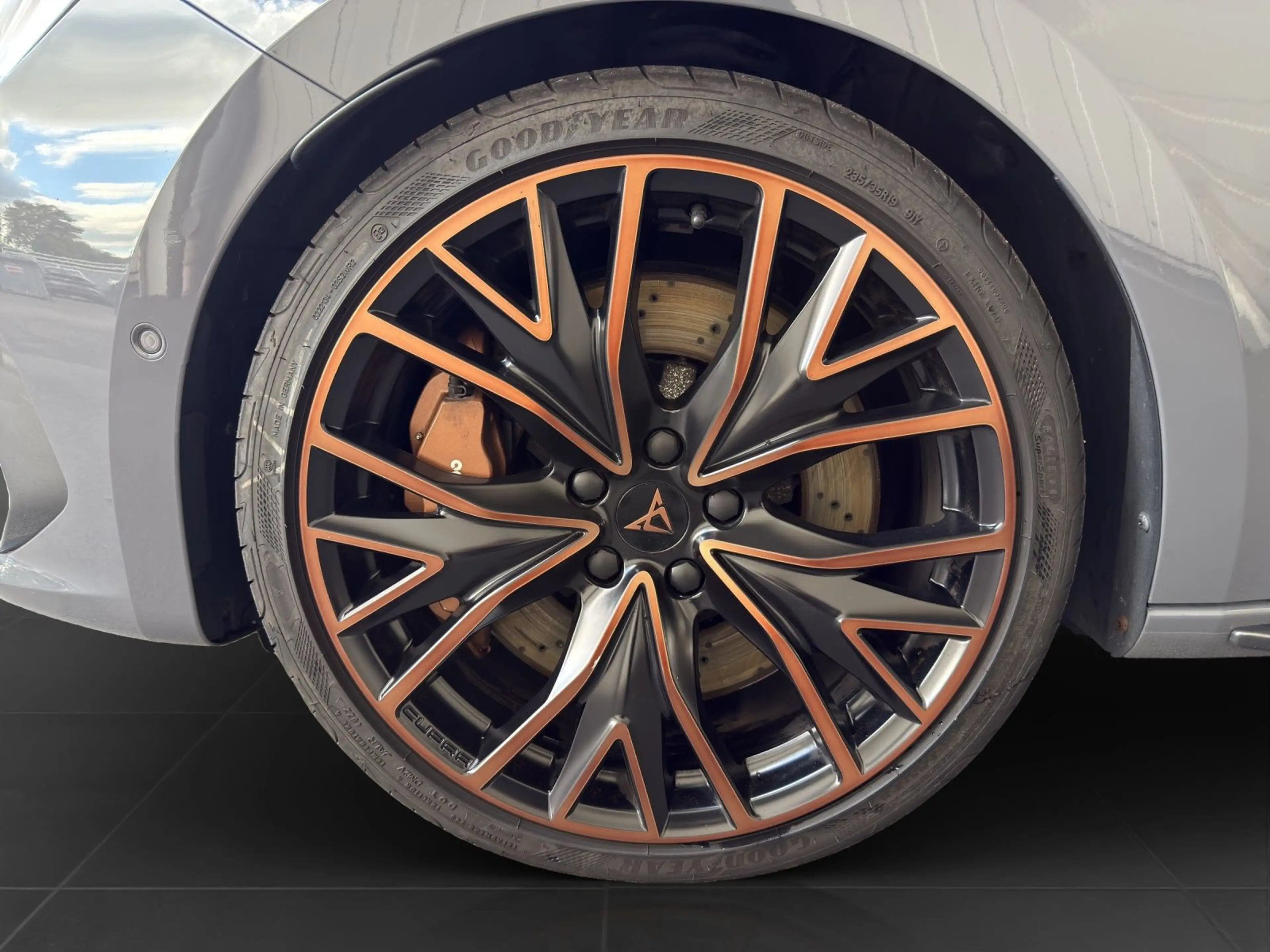 CUPRA Leon Sportstourer 2.0 TSI DSG 4D VZ PANO KAMERA — photo 7