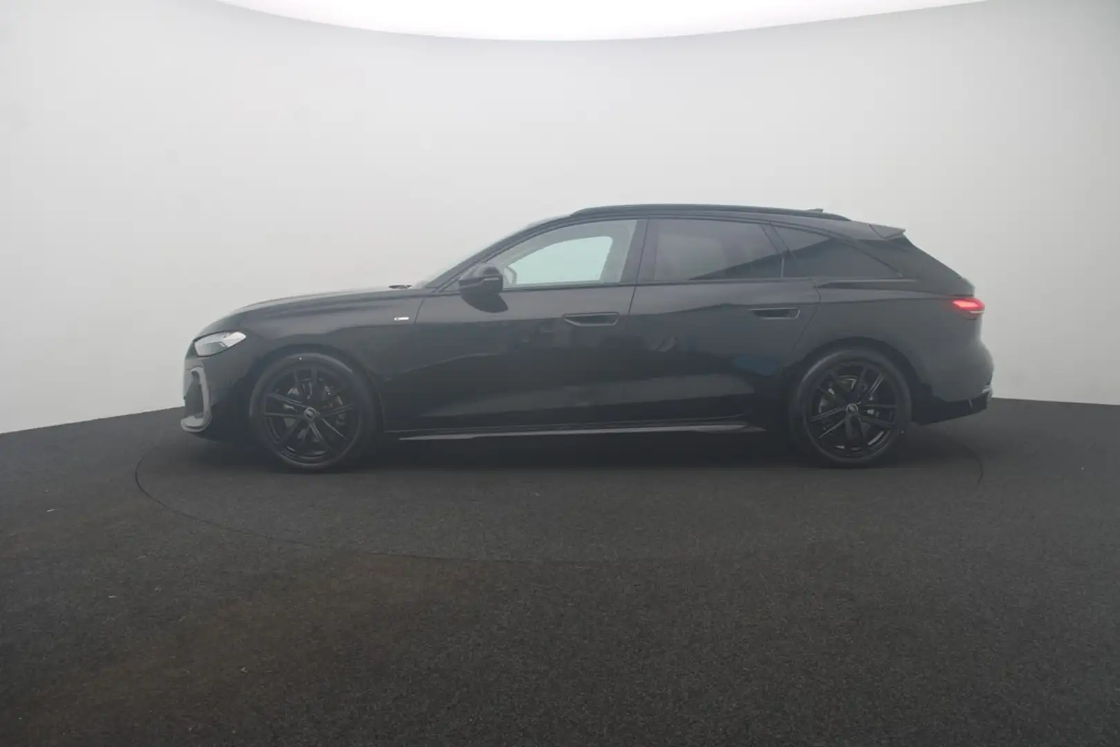 Audi A5 Avant TFSI quattro . Matrix Navi B&O HuD AHK Schwarz - 2