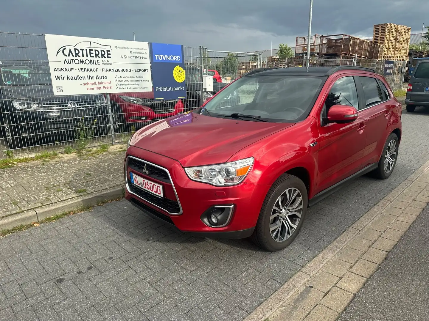 Mitsubishi ASX Instyle 4WD*Panorama*2.Hand*Leder*Kamera*AHK Rot - 1