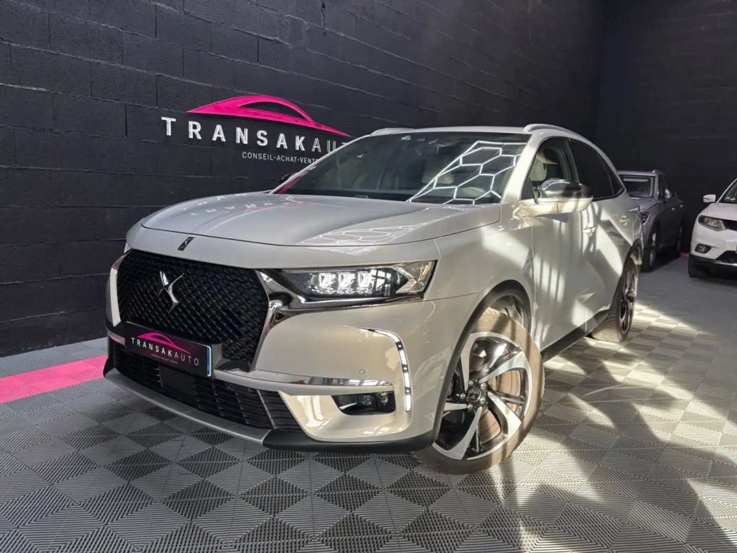 DS Automobiles DS 7 Crossback DS7 PureTech 180 EAT8 Grand Chic Gris - 1