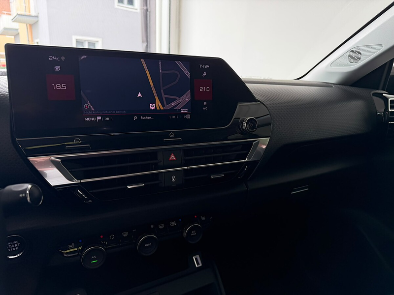 Citroen C4 PureTech 130 S&S Shine (G2939) — photo 14