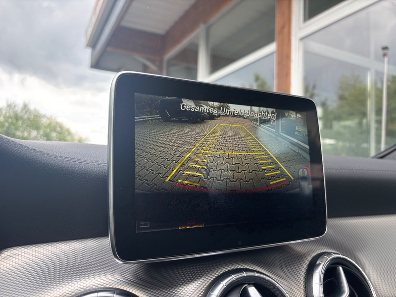 Mercedes-Benz CLA 250 Pano R-Cam Navi Leder — photo 13