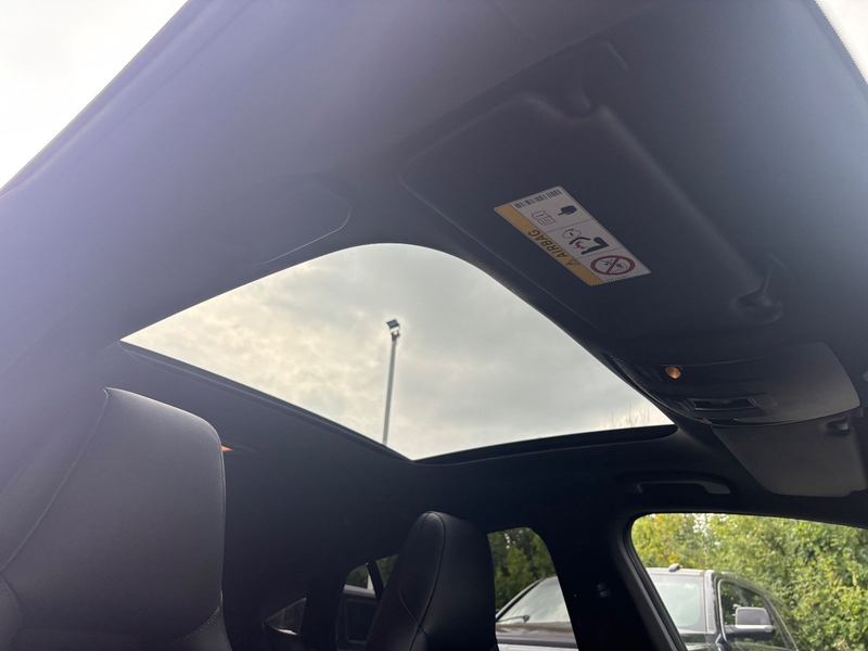 Mercedes-Benz CLA 250 Pano R-Cam Navi Leder — photo 16