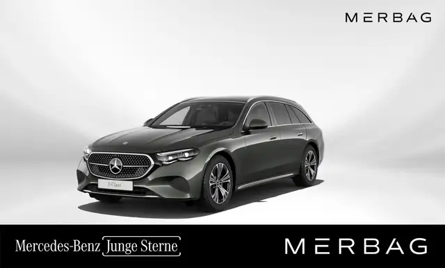 Mercedes-Benz E 220 d 4MATIC T-Modell Ansicht 2