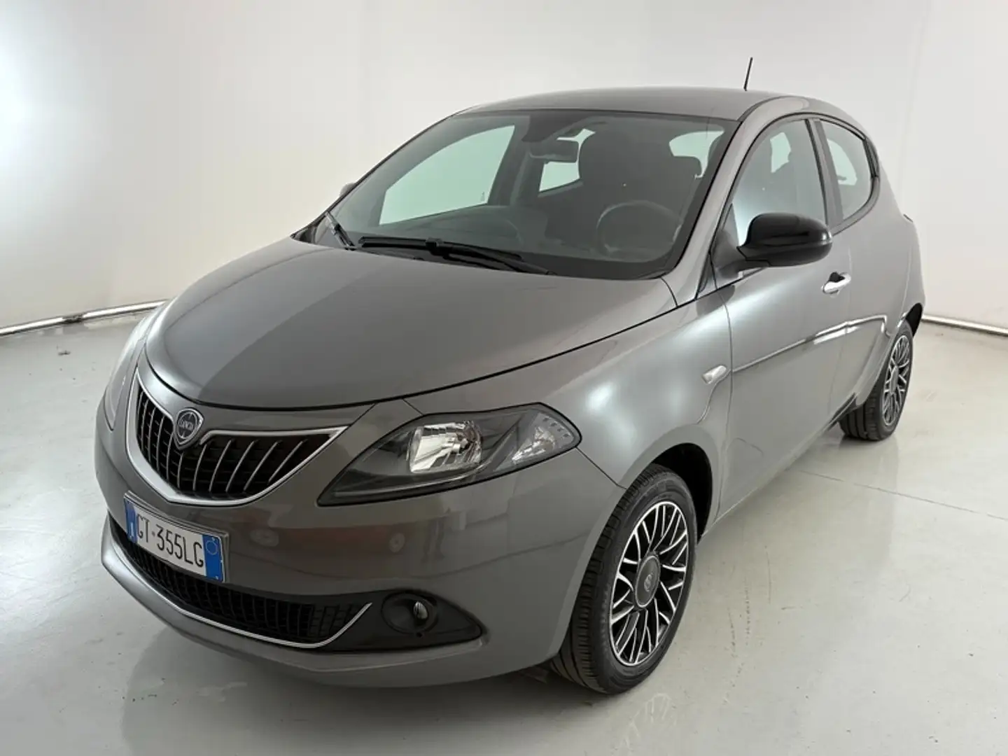 Lancia Ypsilon 1.0 FireFly Hybrid Platino Grigio - 1