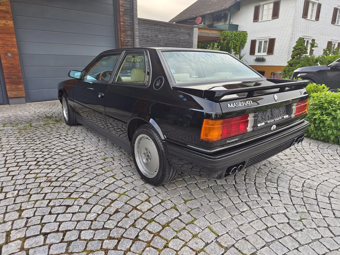 Maserati 222 SE Černá - 2