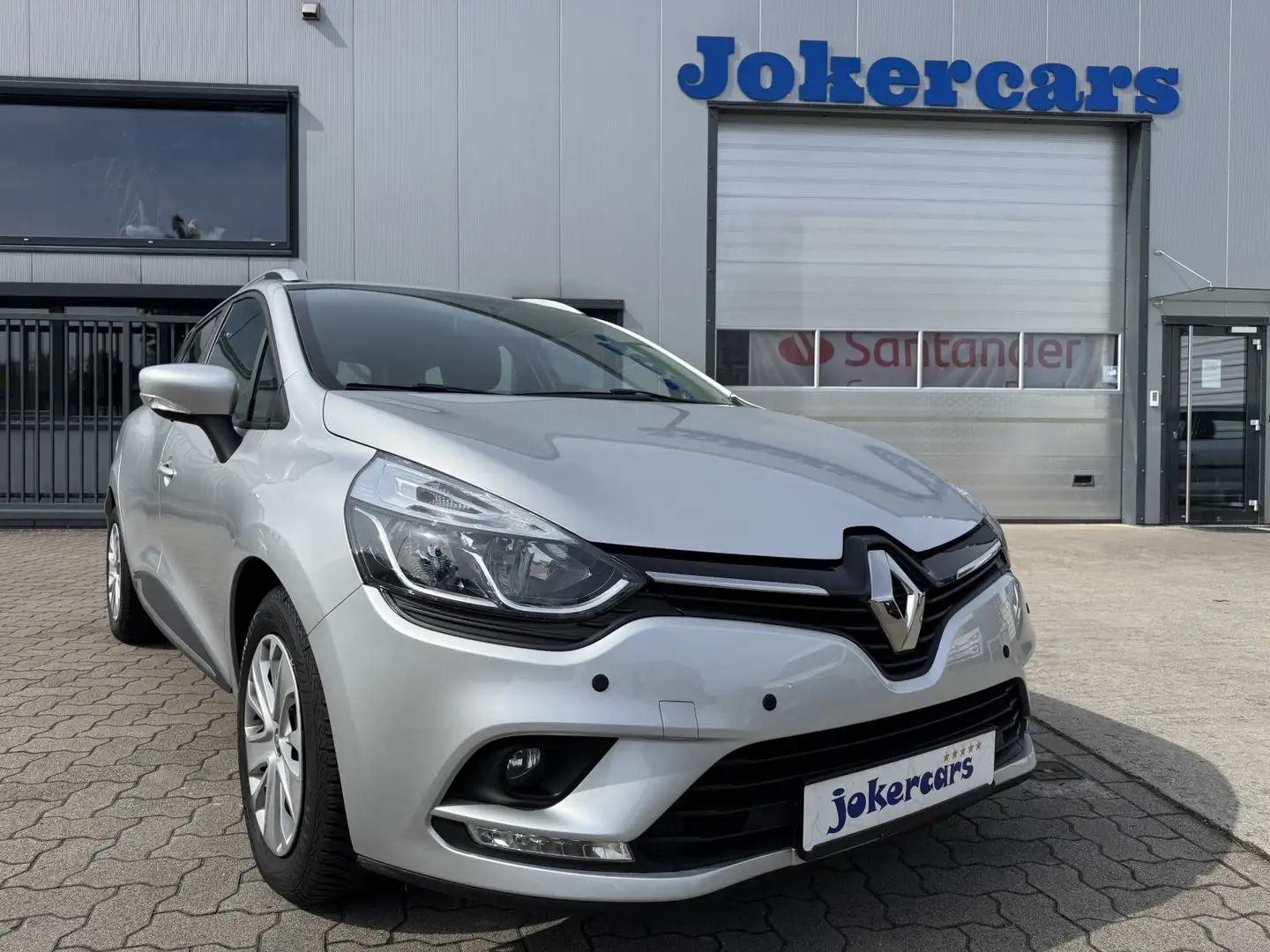 Renault Clio IV Grandtour 1.5 dCi 90 eco² EU6 neuwertig Gris - 1