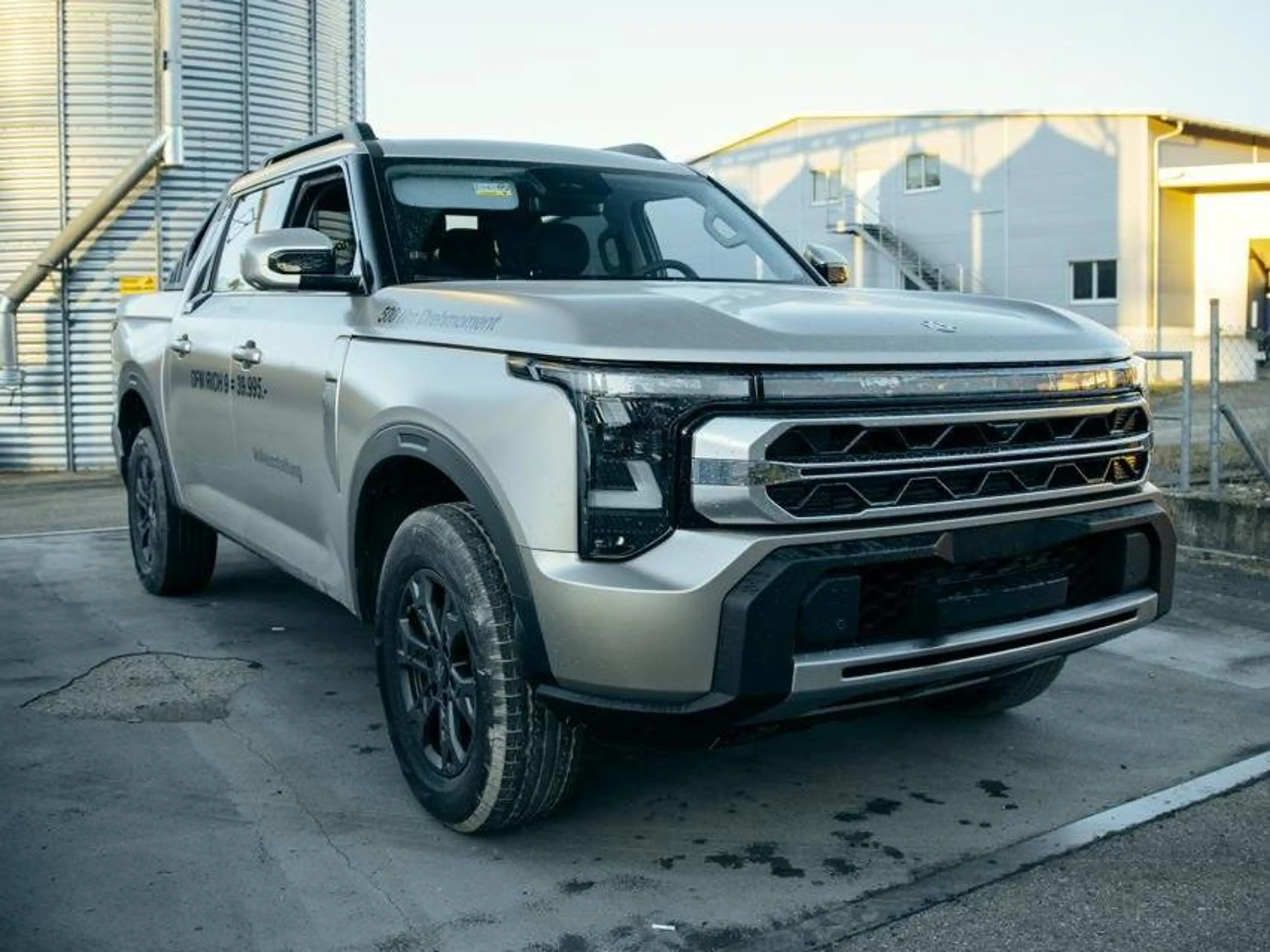 Dongfeng RICH 9 PICK-UP ALLRAD 3,2 T ANHÄNGEL.
