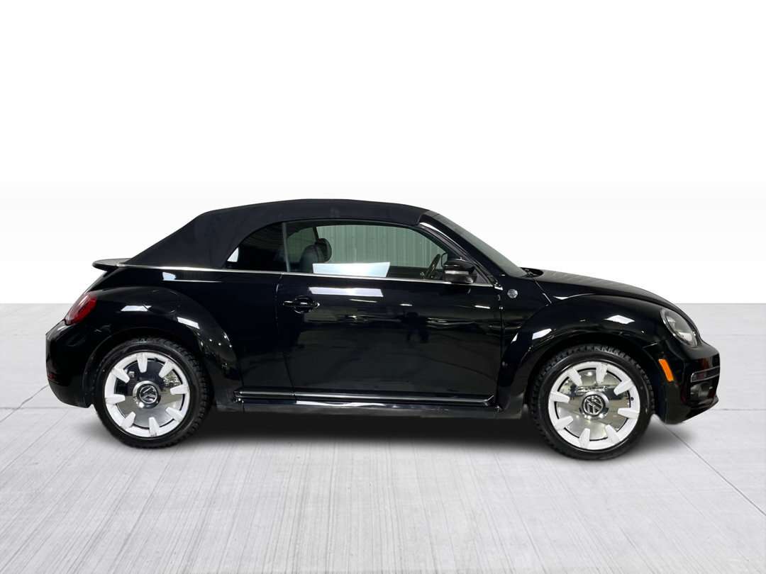2019 Volkswagen Beetle Wolfburg Mags Cuir Sièges Chauffants — снимка 1
