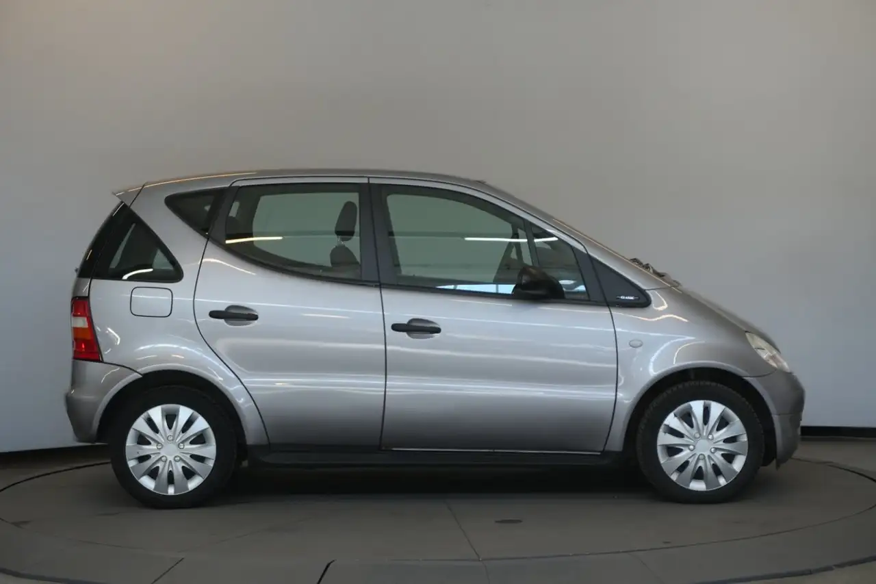Mercedes-Benz A 160 Classic 1.6 Halbautomatik Klima, foto 6