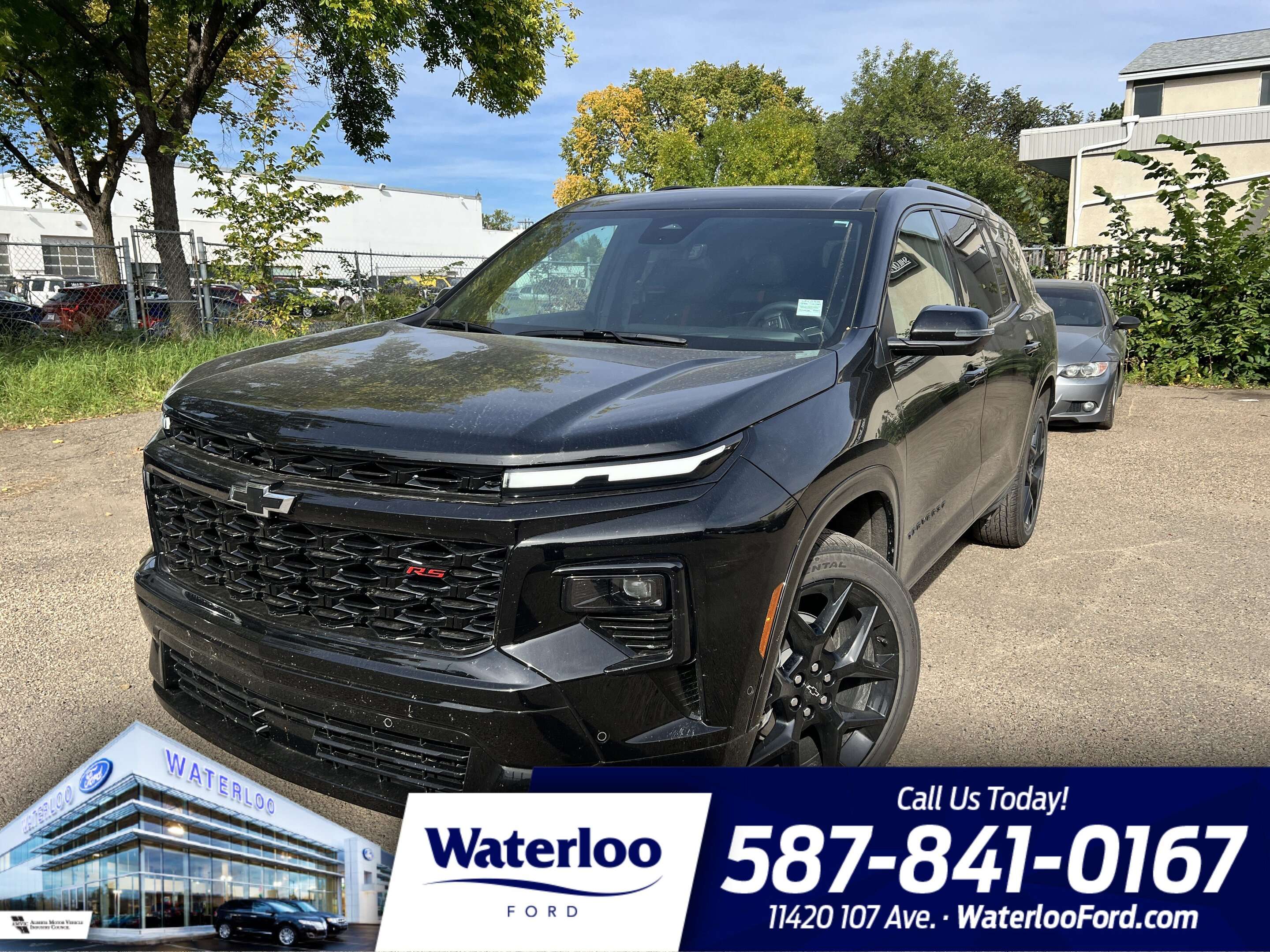 2026 Chevrolet Traverse RS | Garage Door Opener | Heated Steering Wheel |