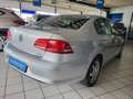 Volkswagen Passat Lim. BlueMotion//KETTE NEU/GARANTIE/ALU// Silber - thumbnail 5