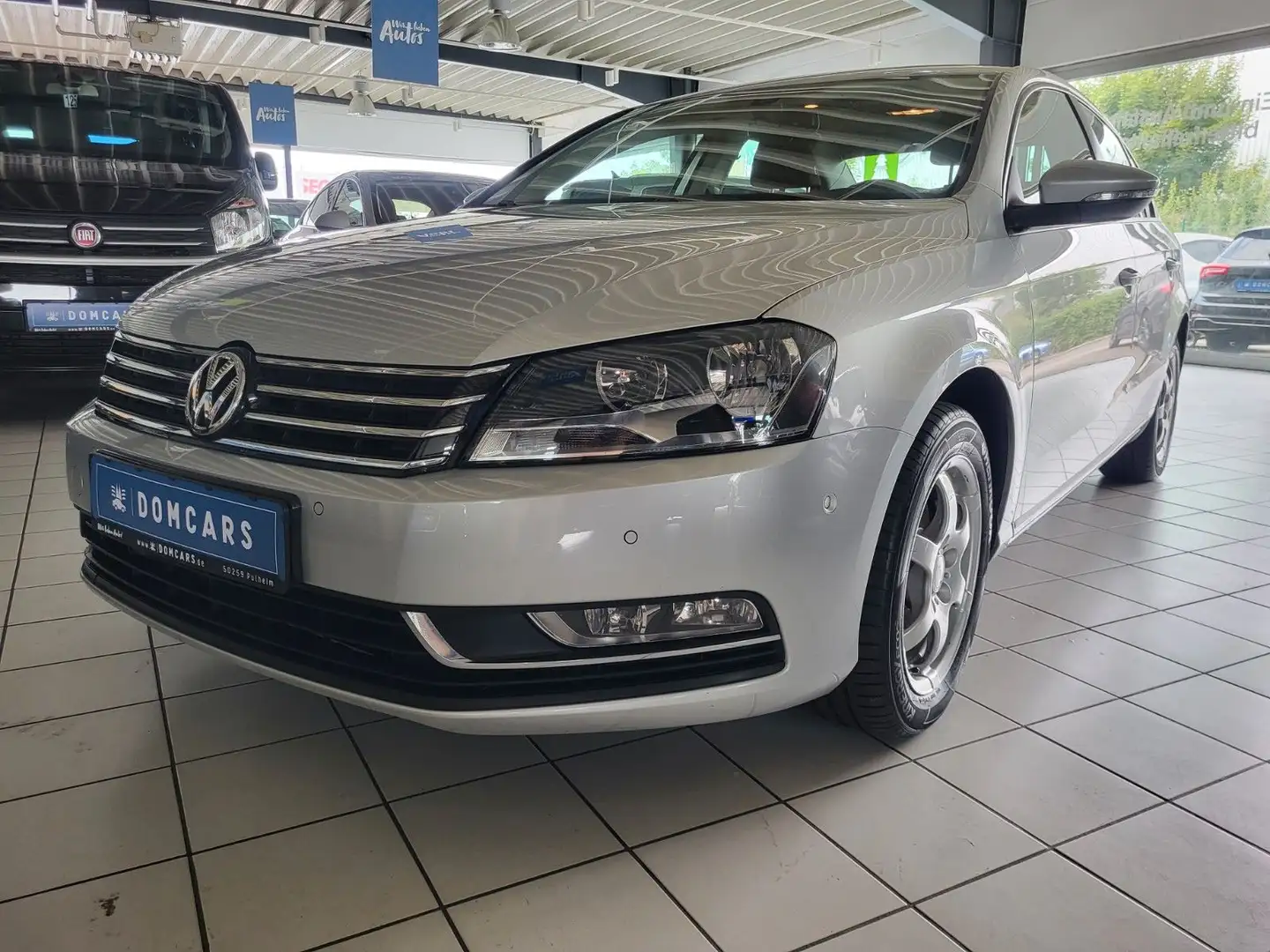 Volkswagen Passat Lim. BlueMotion//KETTE NEU/GARANTIE/ALU// Silber - 2