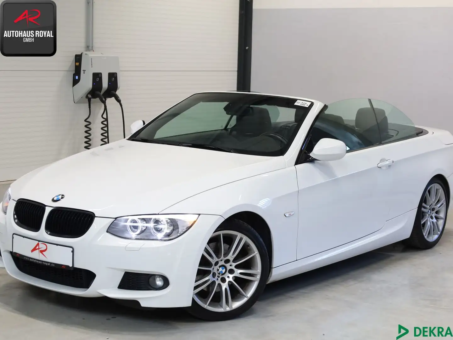 BMW 320 320 d Cabrio M SPORT MEMORY,KEYLESS,H/K,NAVIPROF Weiß - 1