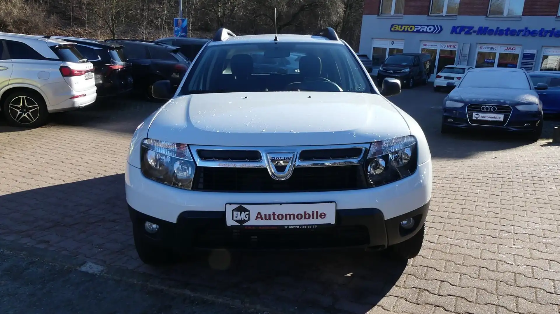 Dacia Duster *4x4*68250 km*Klima Weiß - 2