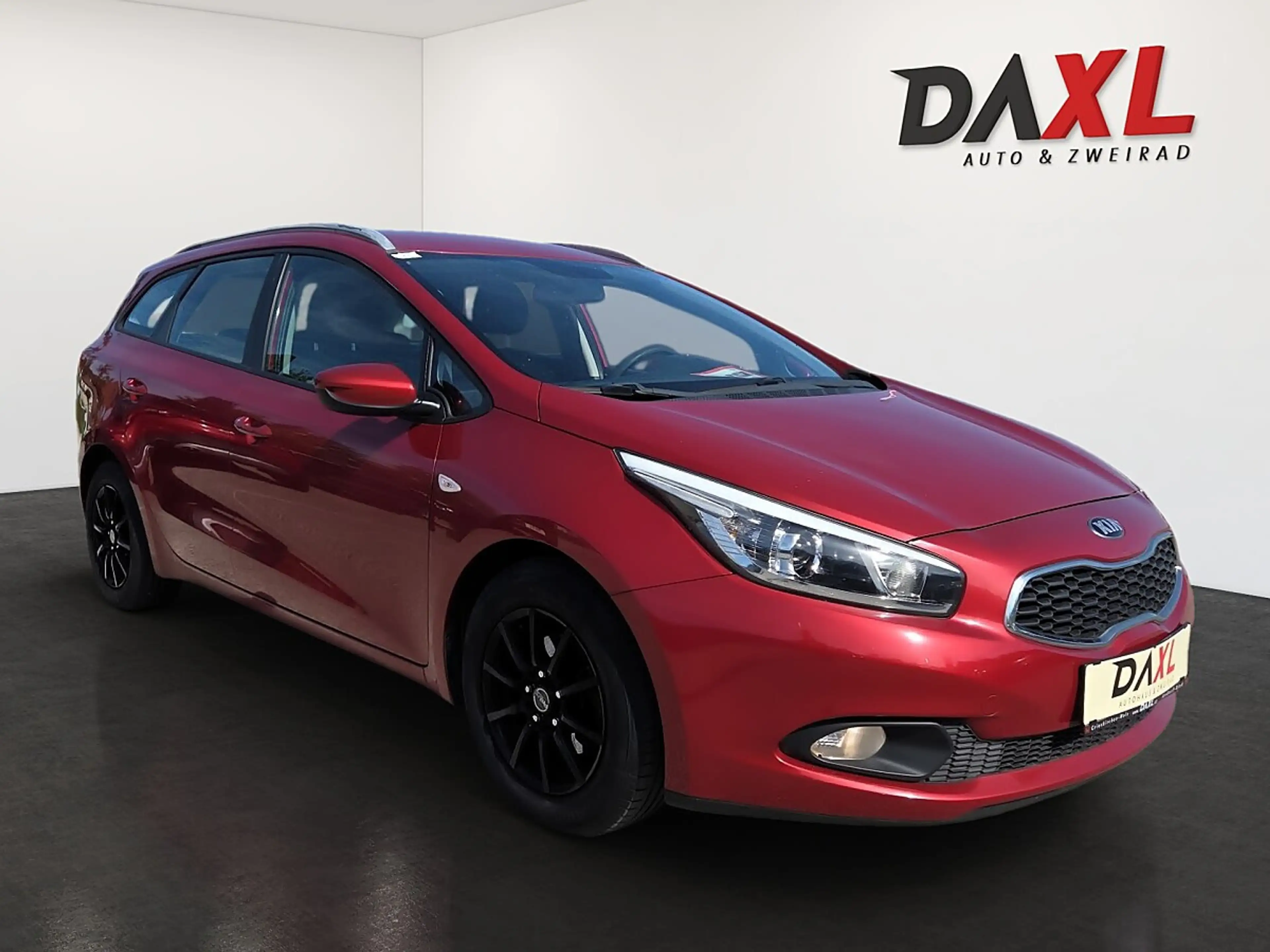 Kia Ceed SW / cee'd SW cee'd cee´d SW Titan 1,4 CRDI — photo 3