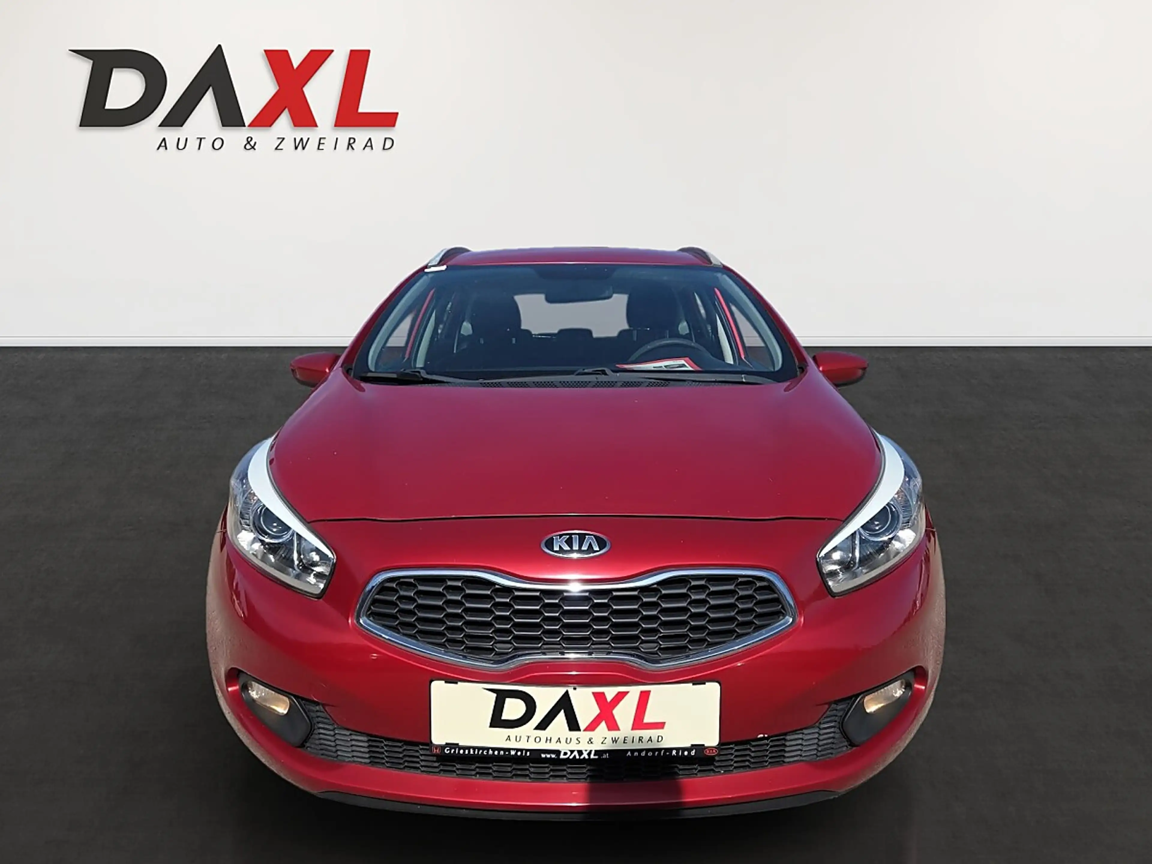 Kia Ceed SW / cee'd SW cee'd cee´d SW Titan 1,4 CRDI — photo 2