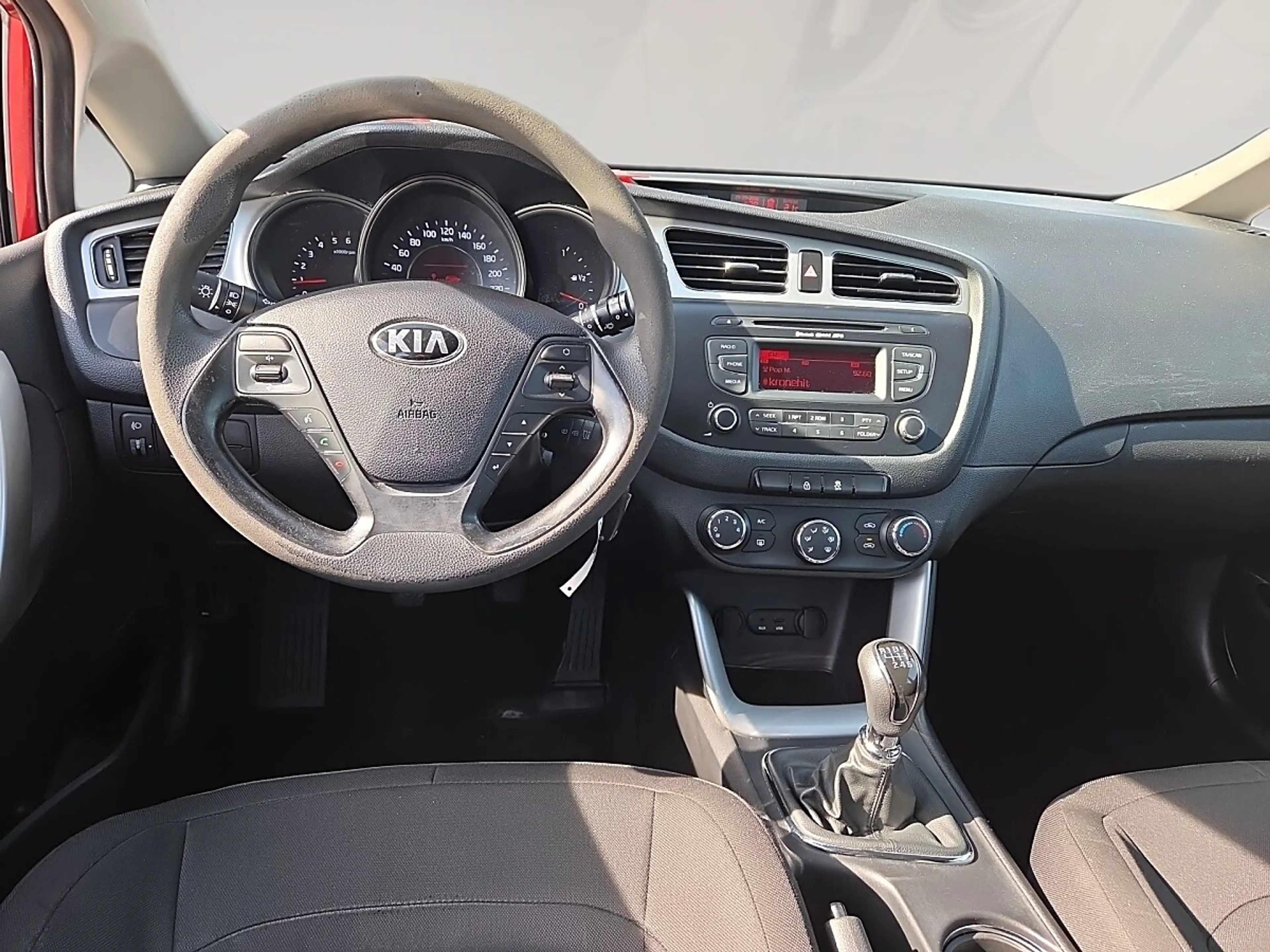 Kia Ceed SW / cee'd SW cee'd cee´d SW Titan 1,4 CRDI — photo 13