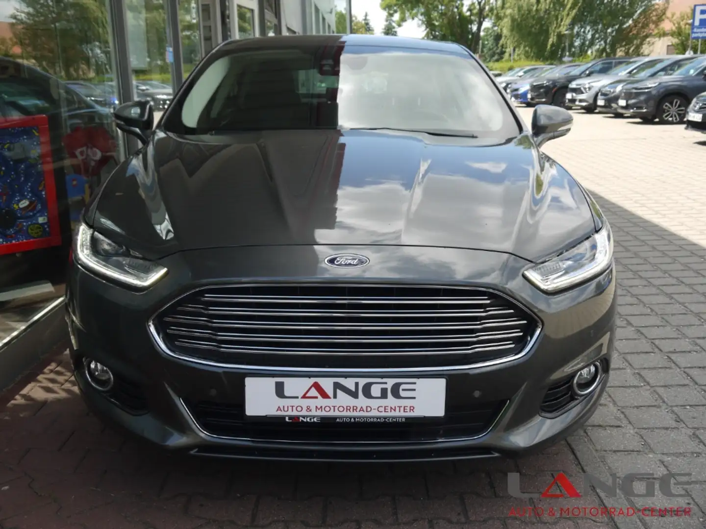 Ford Mondeo EcoBoost 1.5 Titanium Automatik Navi Leder LED Grau - 2