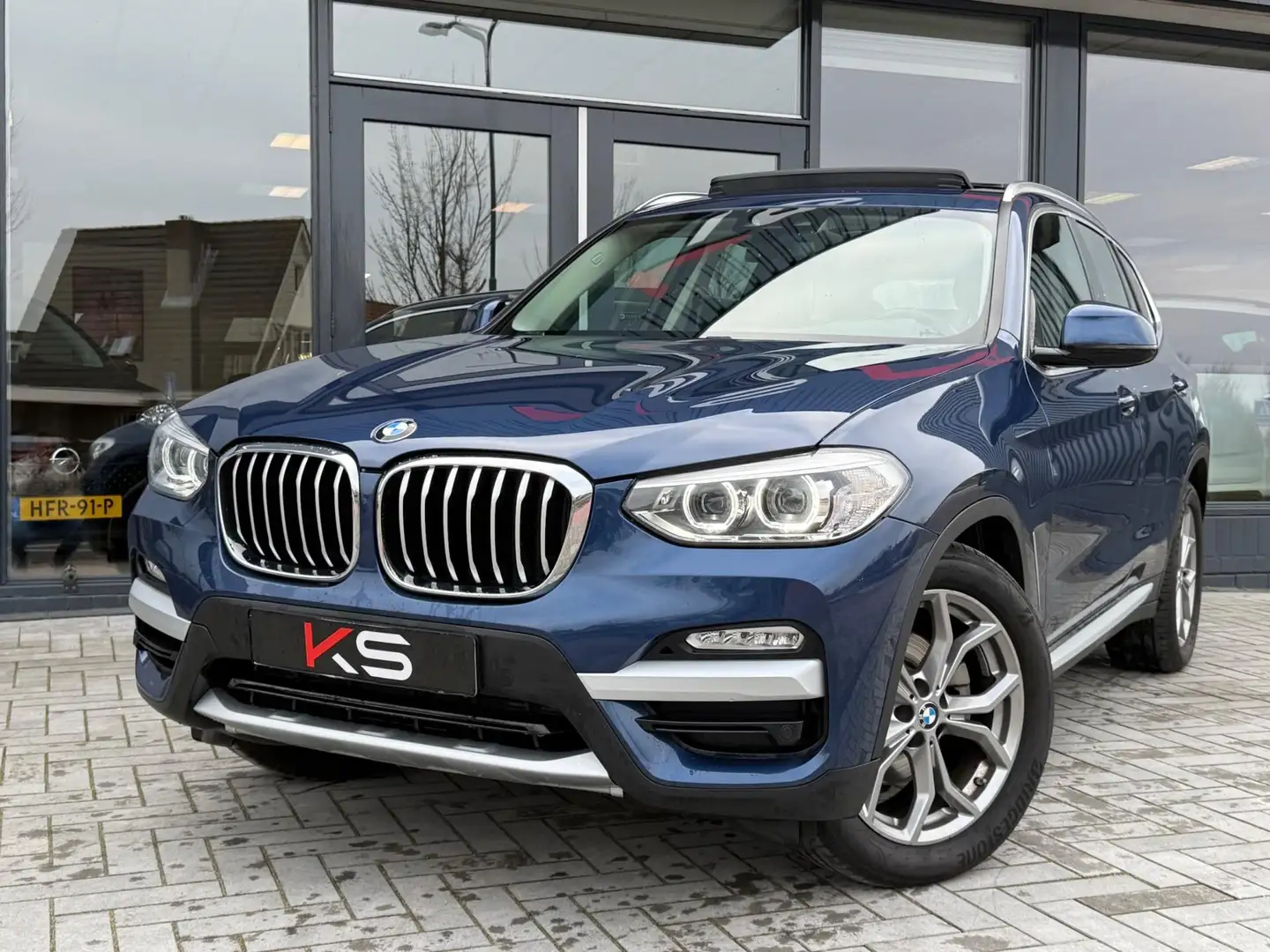 BMW X3 XDrive20i High Executive Pano HUD Leder Camera Blau - 2