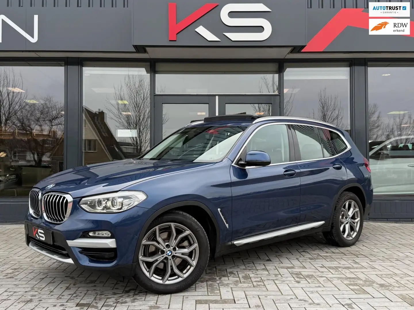 BMW X3 XDrive20i High Executive Pano HUD Leder Camera Blau - 1