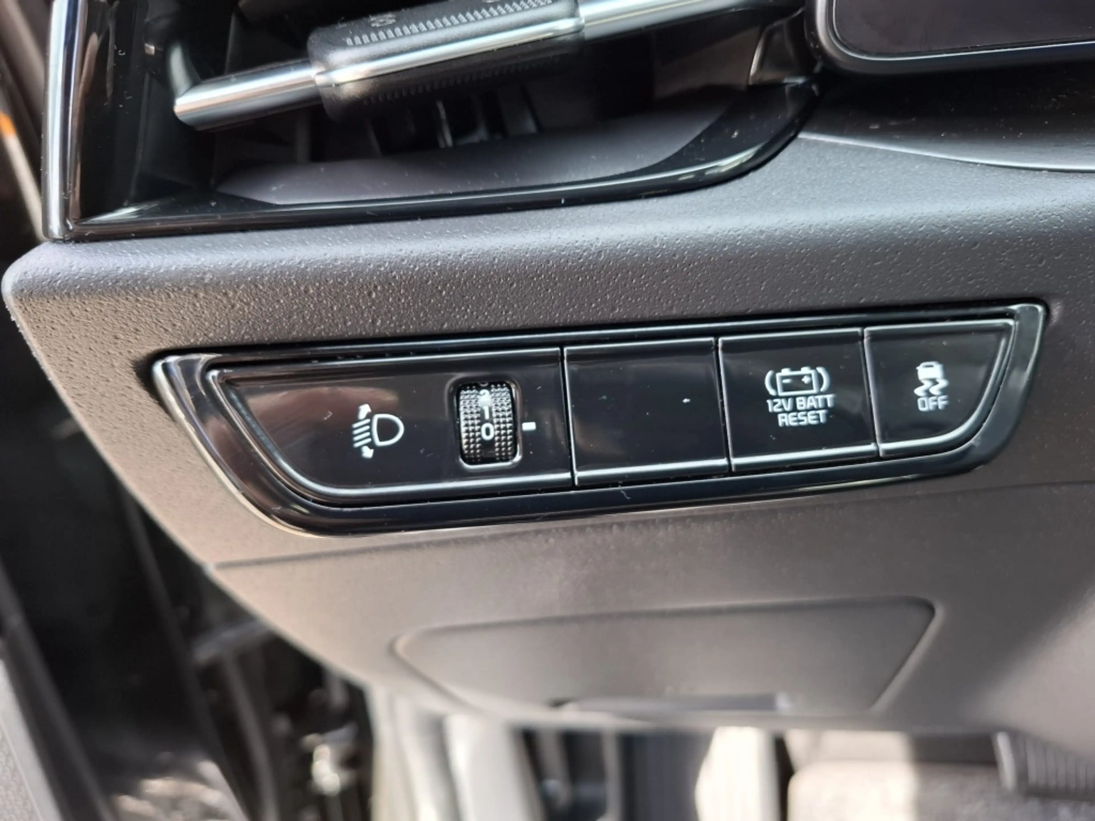 Kia Niro 1.6 HEV Dynamicline NAVI - CAMERA — photo 10