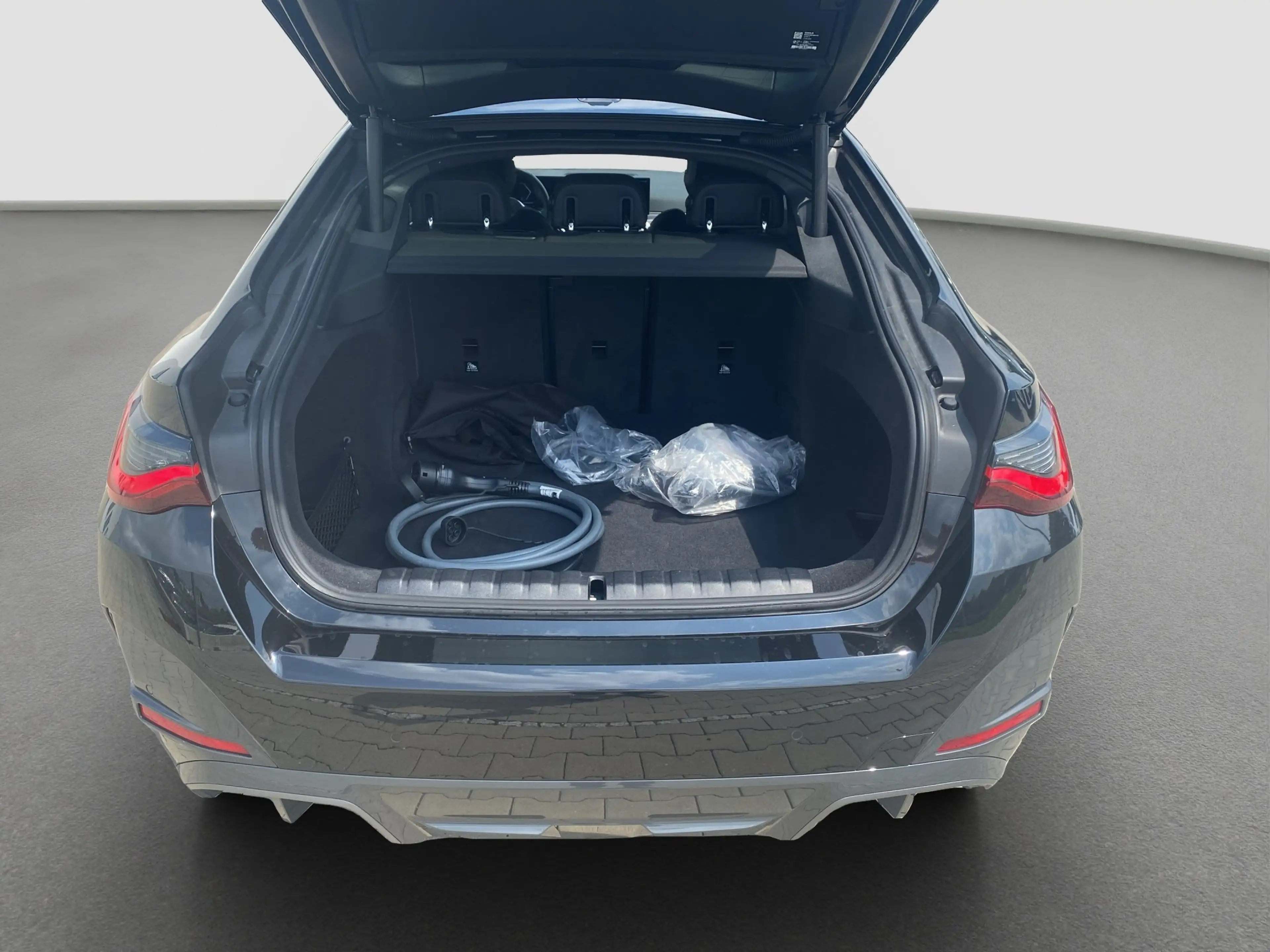 BMW i4 eDrive35 ///M-Sport/ACC/SpurAss/HiFi/Navi — photo 10