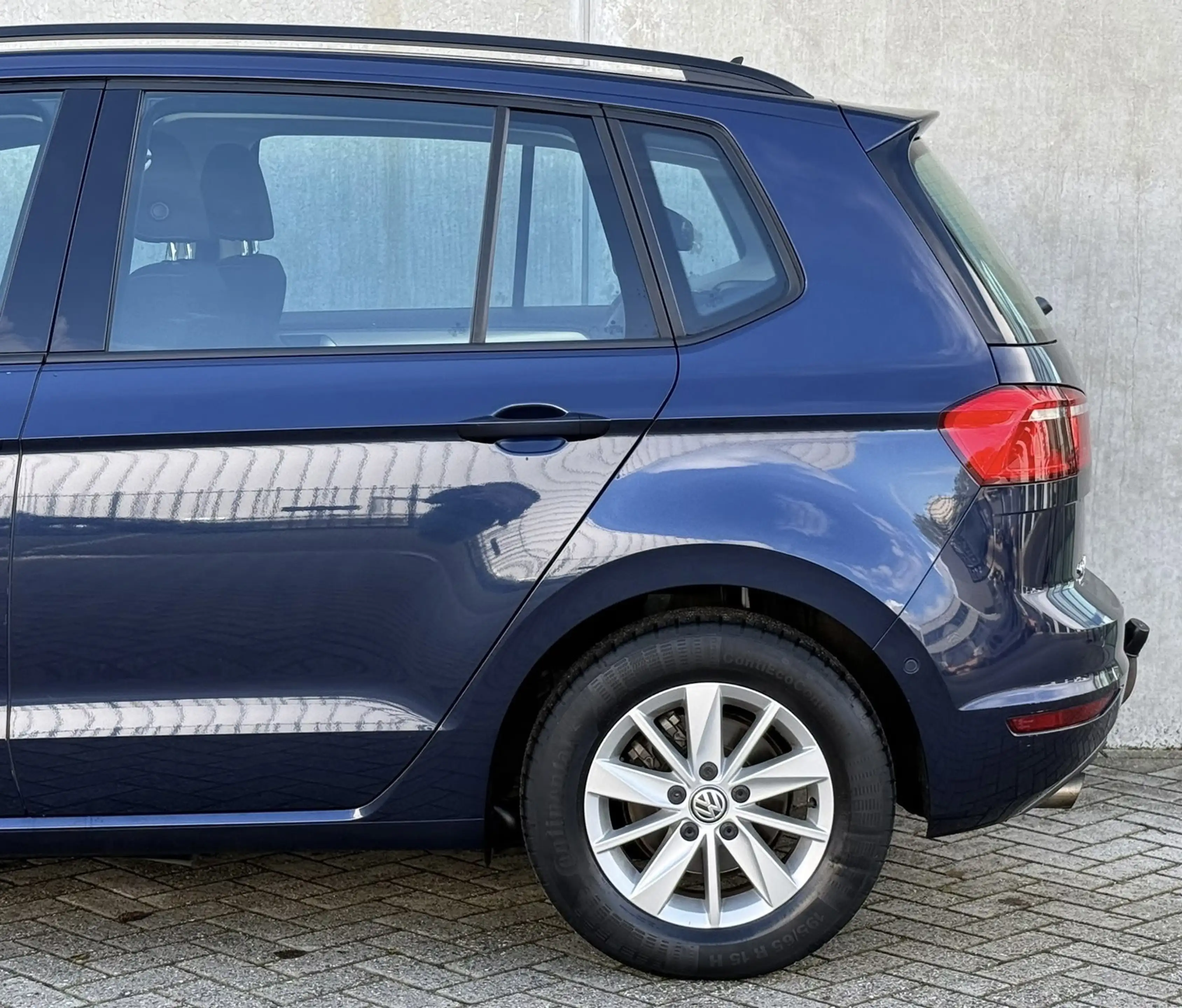 Volkswagen Golf Sportsvan 1.2 TSI AUT Blauw 2014 PANO|LED — photo 5