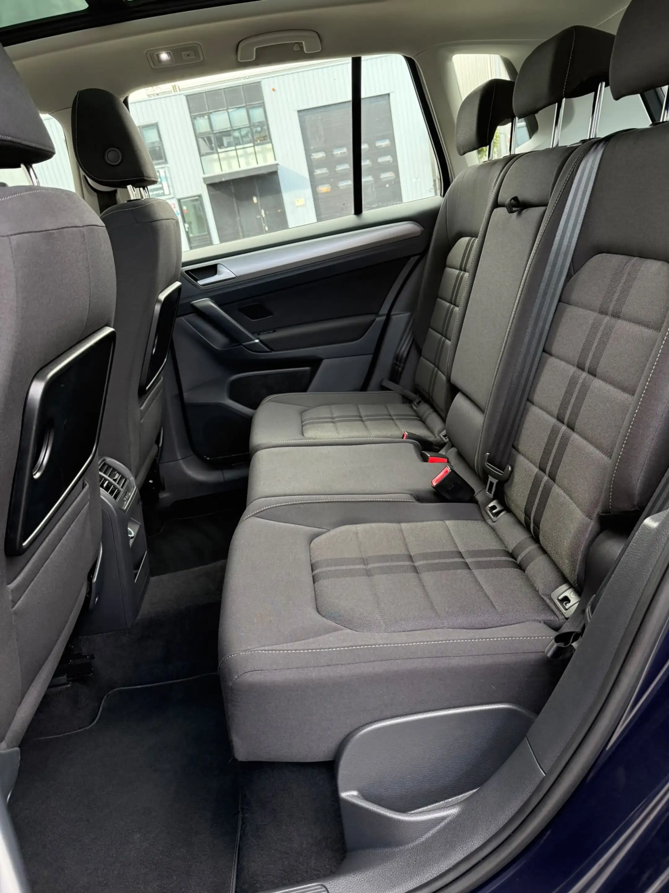 Volkswagen Golf Sportsvan 1.2 TSI AUT Blauw 2014 PANO|LED — photo 21