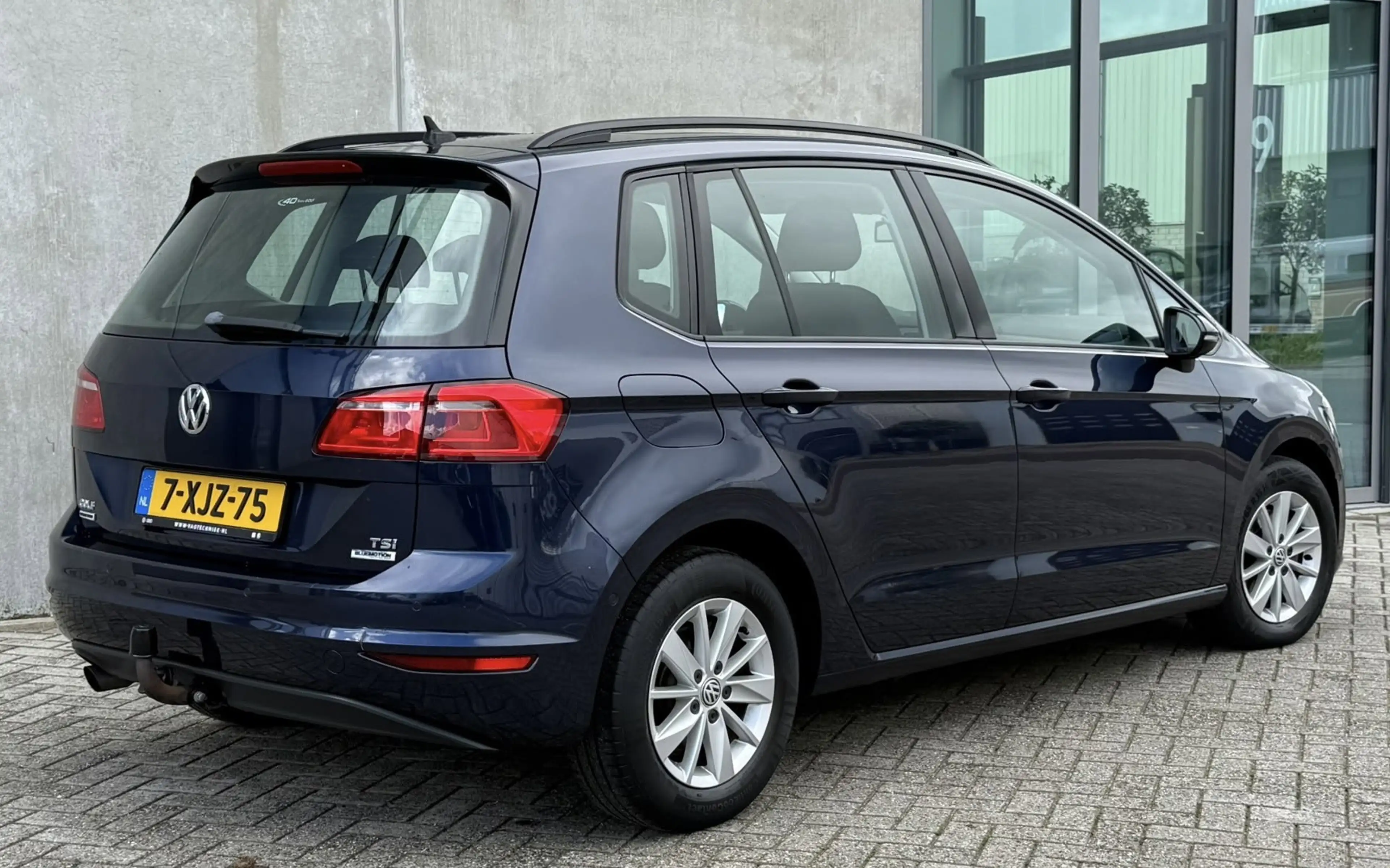 Volkswagen Golf Sportsvan 1.2 TSI AUT Blauw 2014 PANO|LED — photo 16