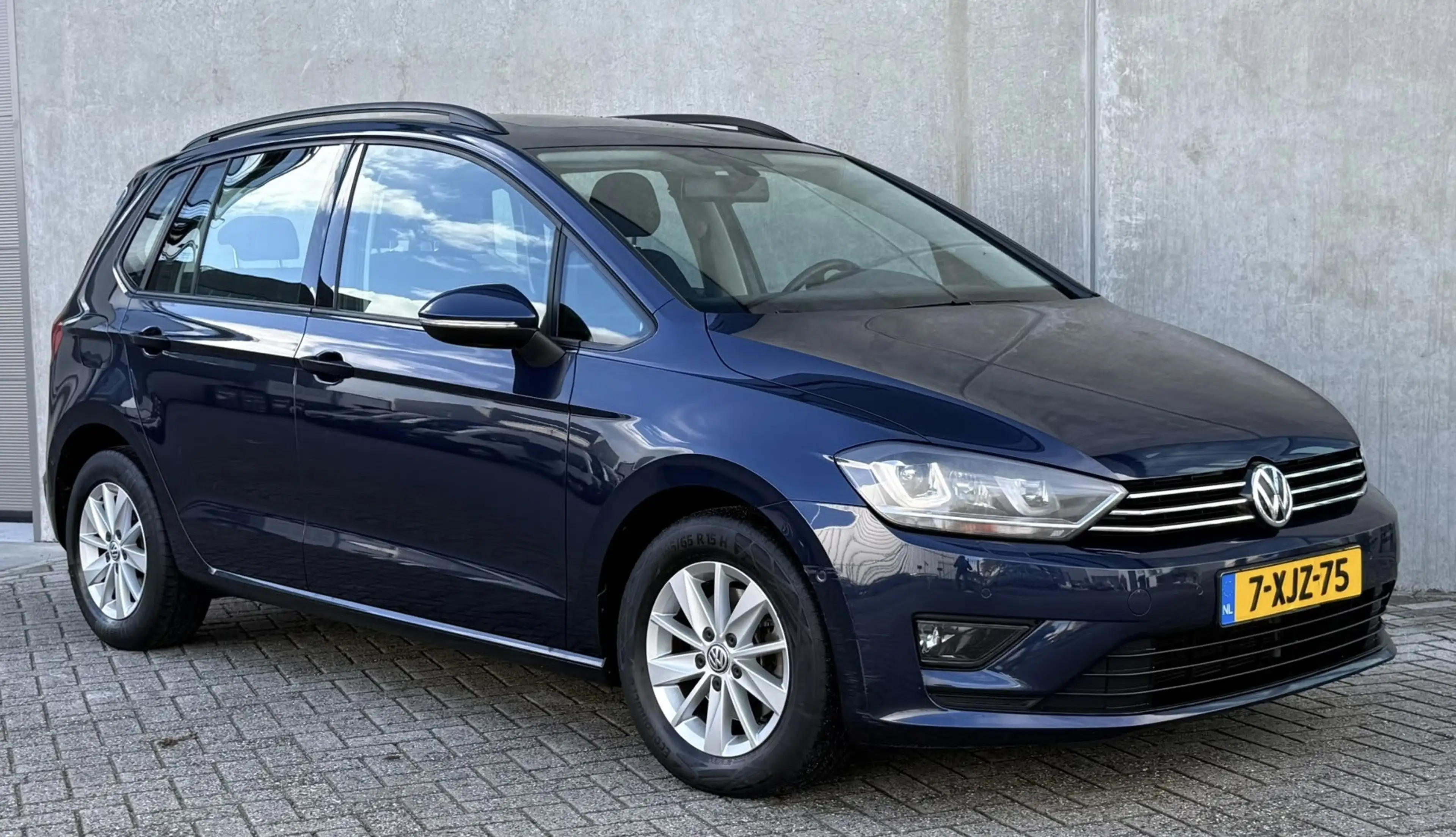 Volkswagen Golf Sportsvan 1.2 TSI AUT Blauw 2014 PANO|LED — photo 11