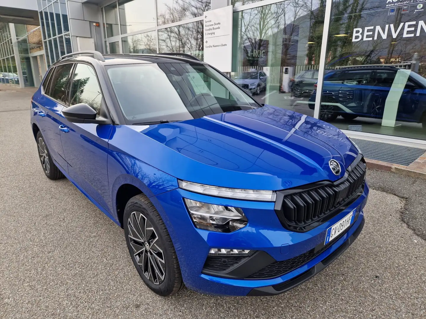 Skoda Kamiq 1.0 TSI 115 CV DSG Black Dots Blu/Azzurro - 1