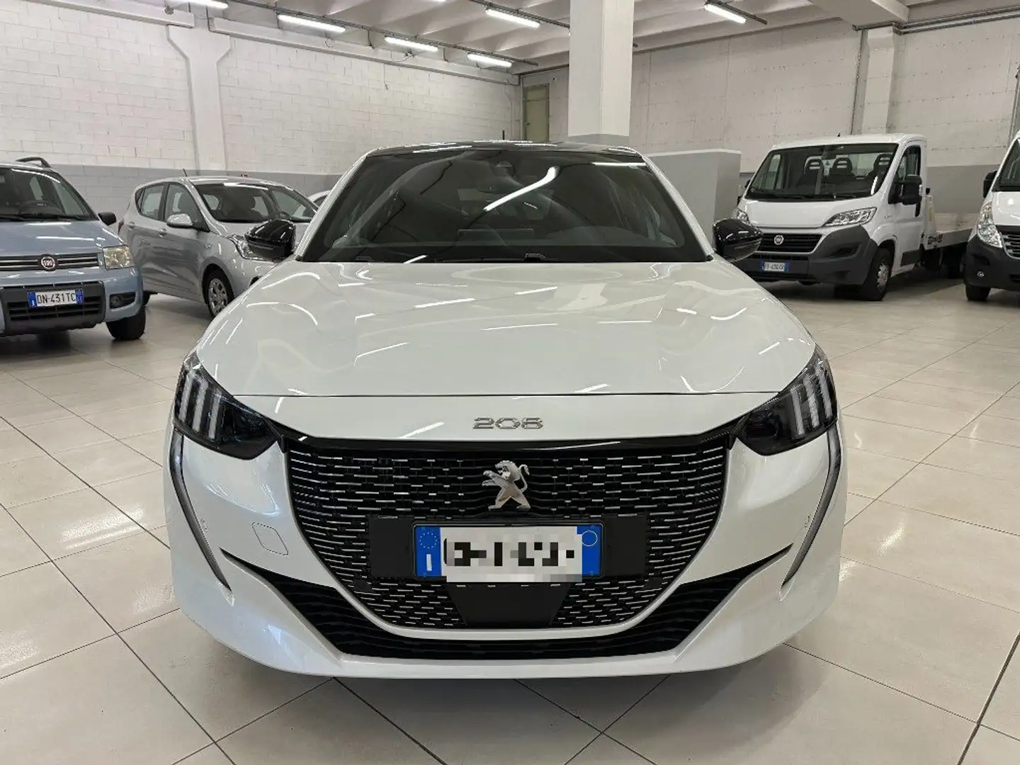 Peugeot 208 PureTech 100 Stop&Start 5 porte GT Line Gris - 2
