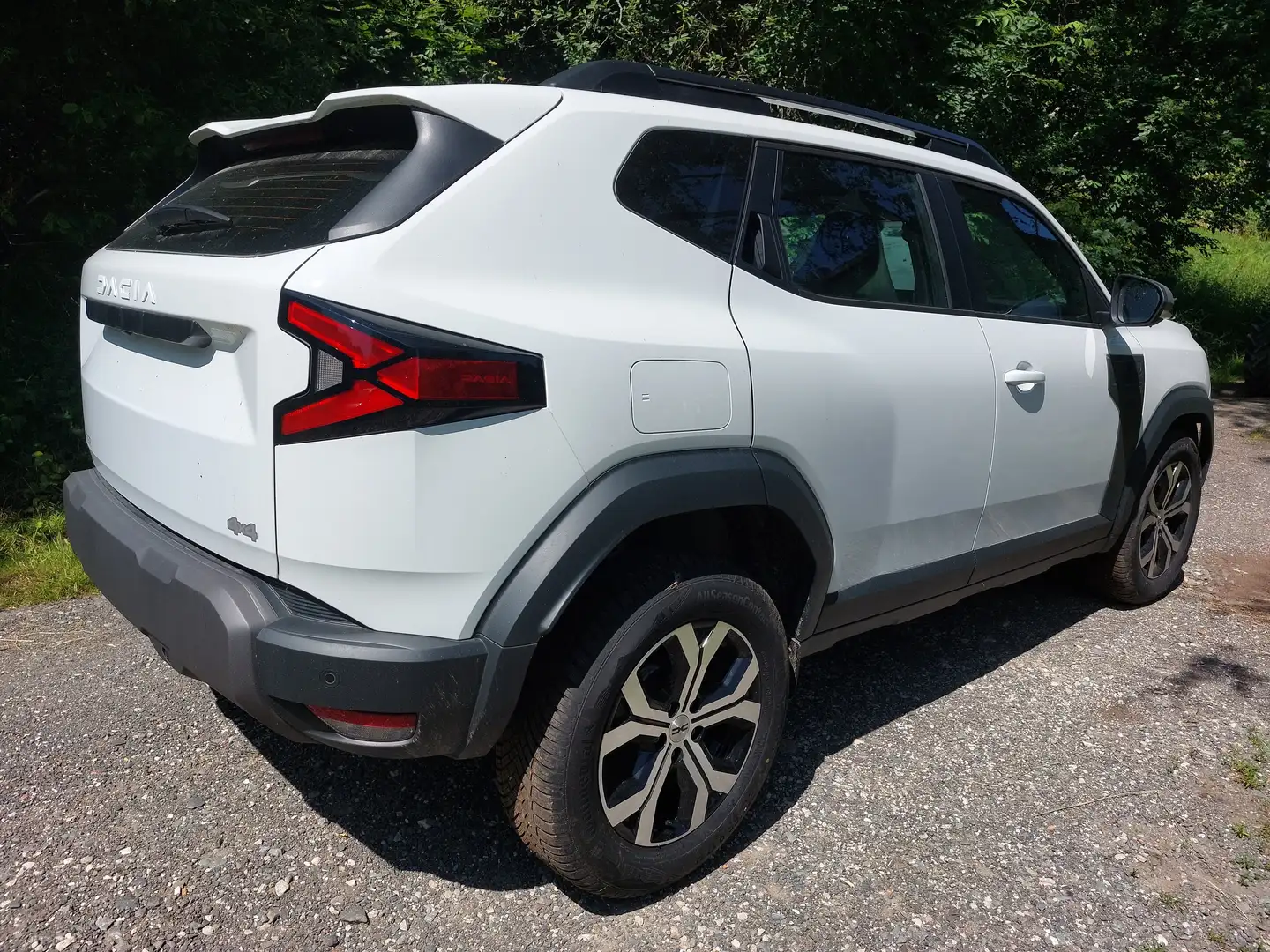 Dacia Duster 3 TCe130 4x4 Expression R-Kam. PDC LT: 2-4 Wochen Blanc - 1