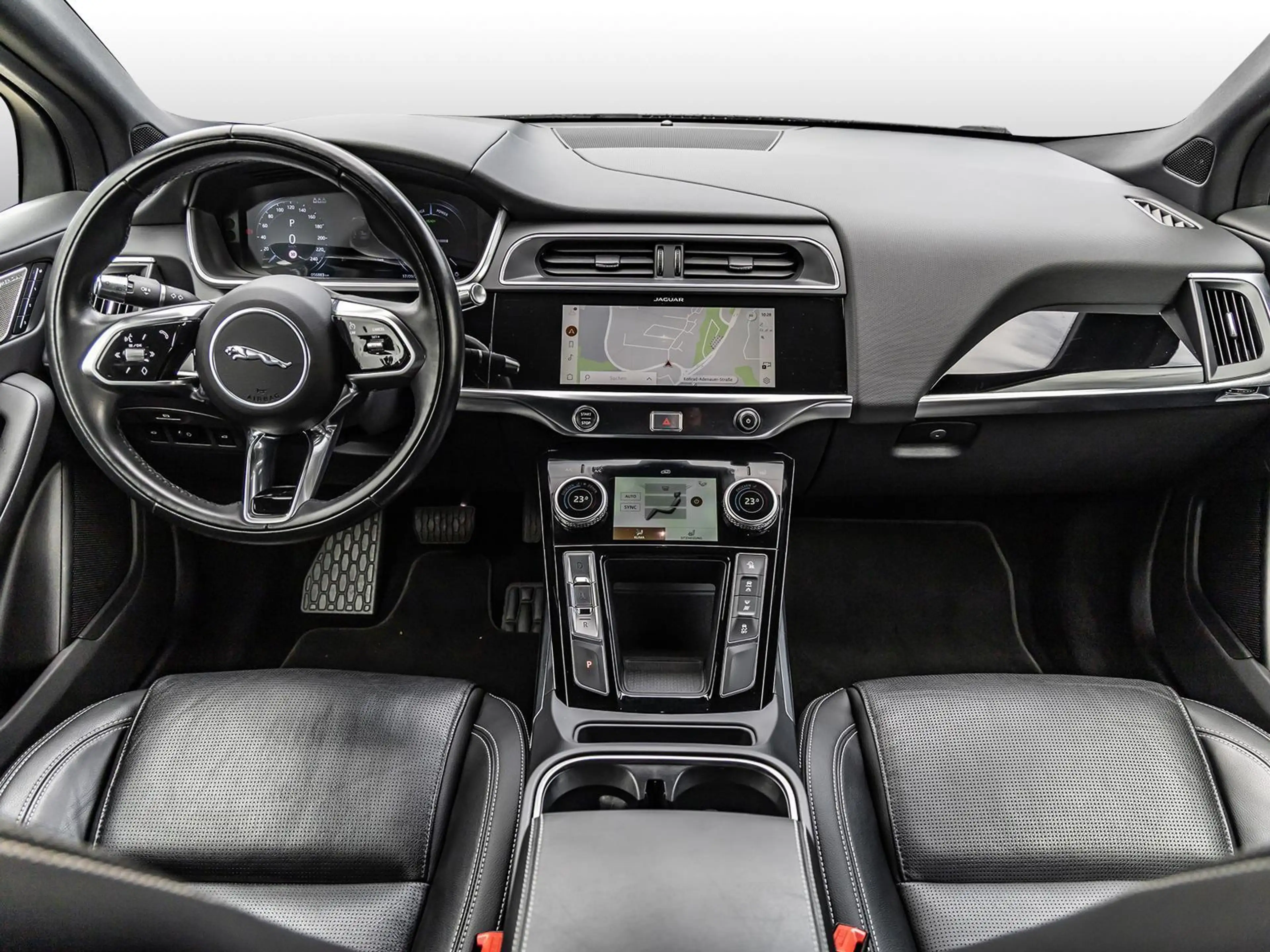 Jaguar I-Pace EV320 SE BLACK PACK STANDHEIZUNG SHZ PDC — photo 6
