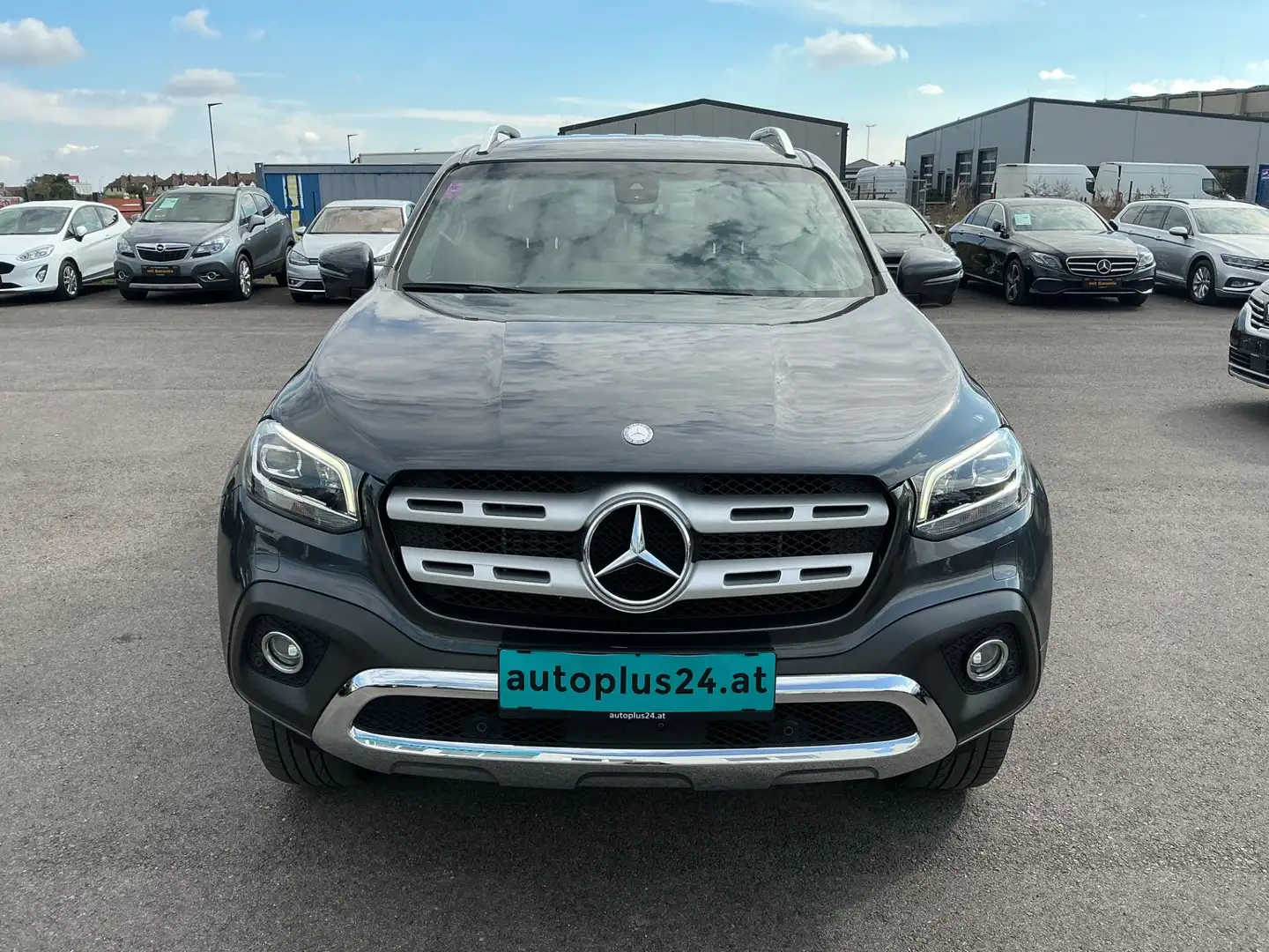Mercedes-Benz X 350 d Power 4Matic Gris - 2