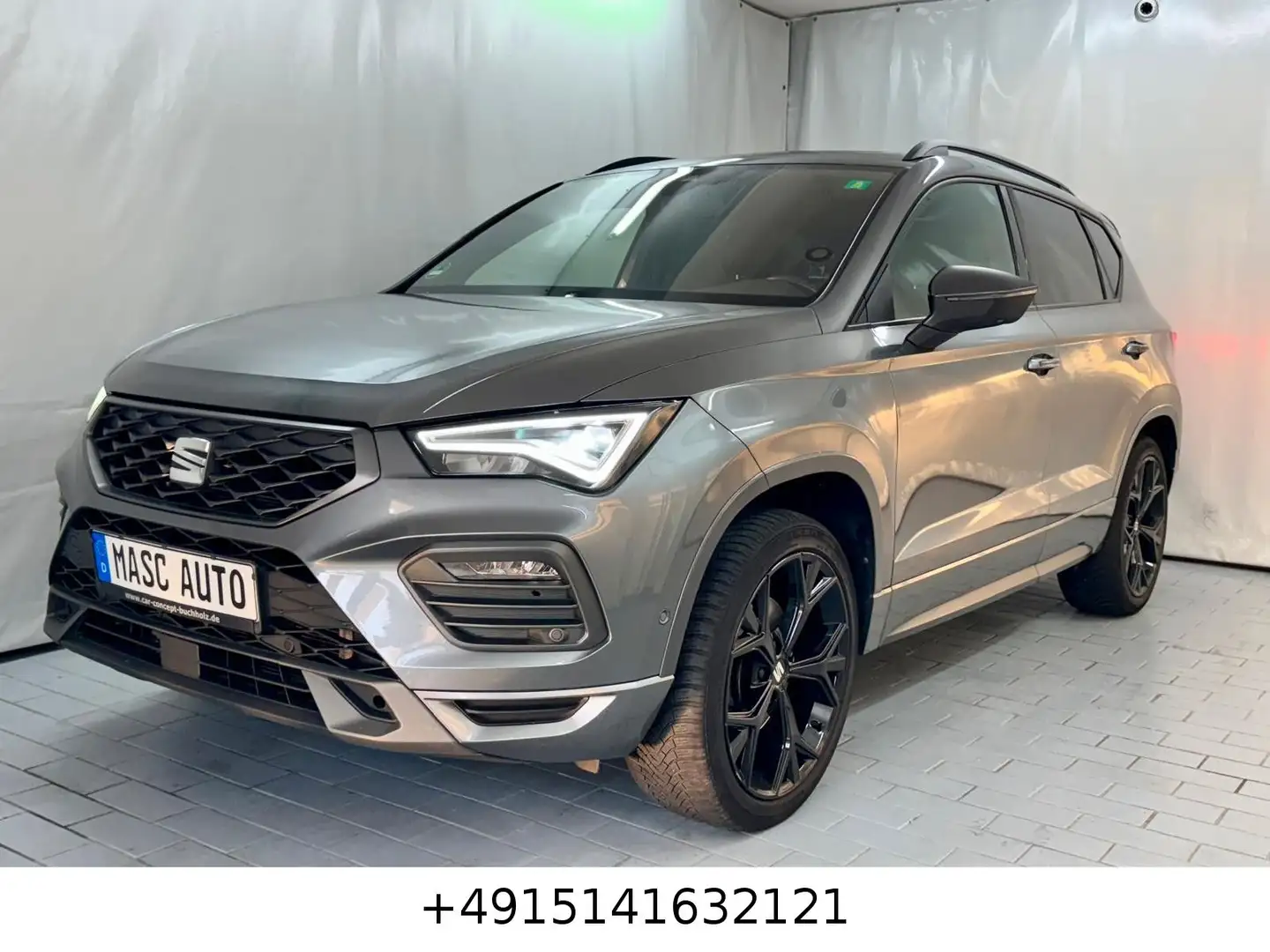 SEAT Ateca FR 4Drive +Pano+Alcantara+Virtual+AHK Gris - 1