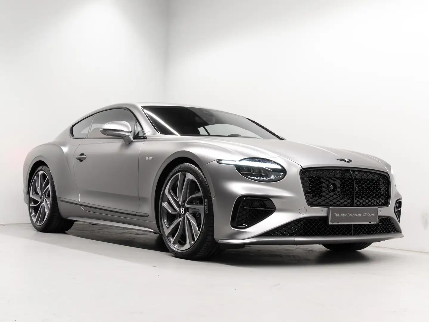 Bentley Continental GT 4.0 V8 Hybrid Speed FIRST EDITION | CARBON CERAMIC Gris - 2