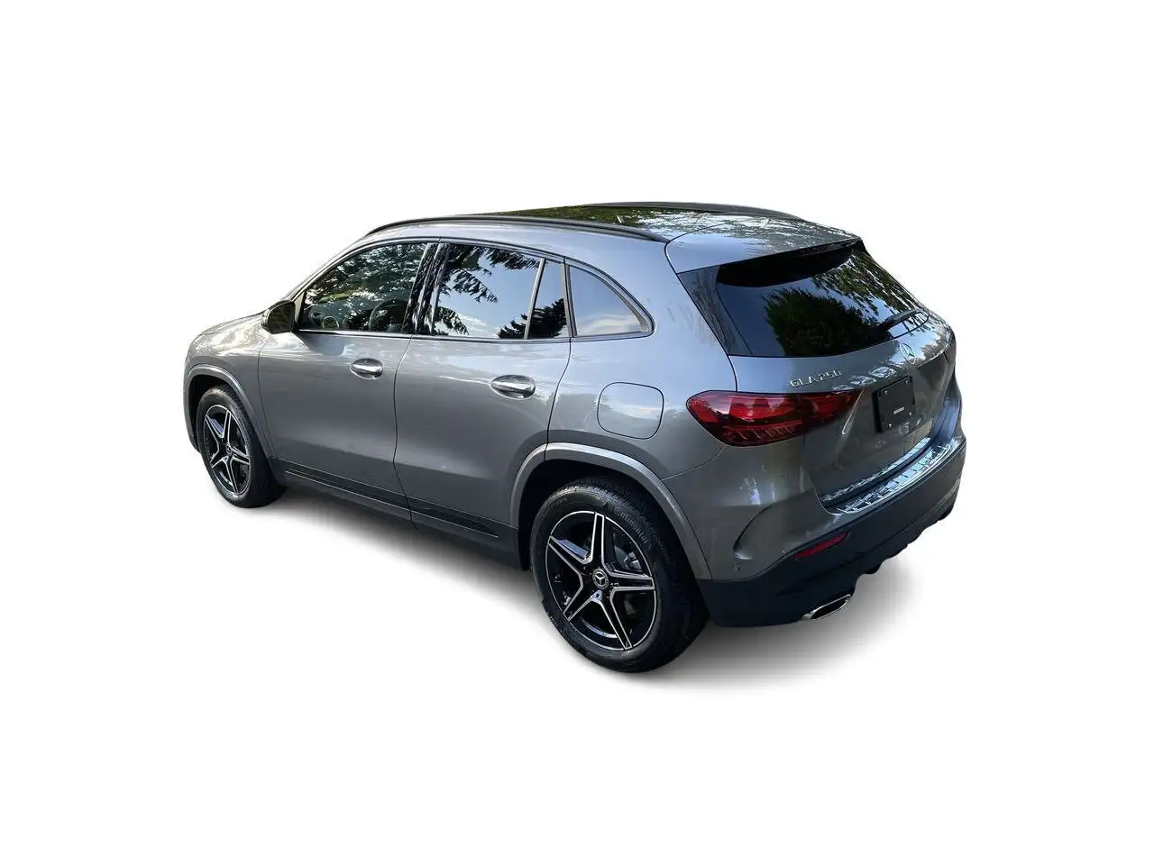 Mercedes-Benz GLA снимка Mercedes-Benz GLA