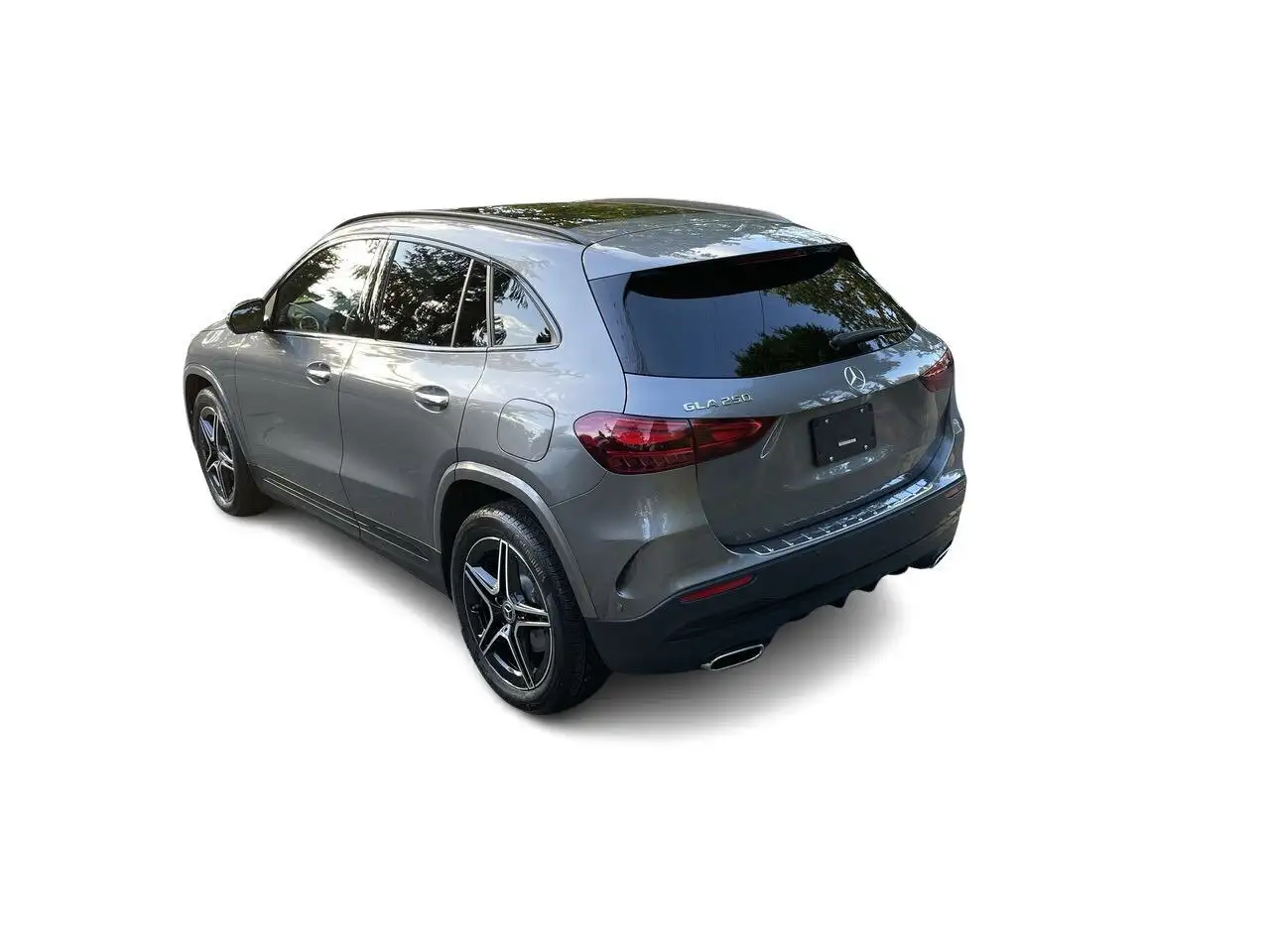 Mercedes-Benz GLA снимка Mercedes-Benz GLA