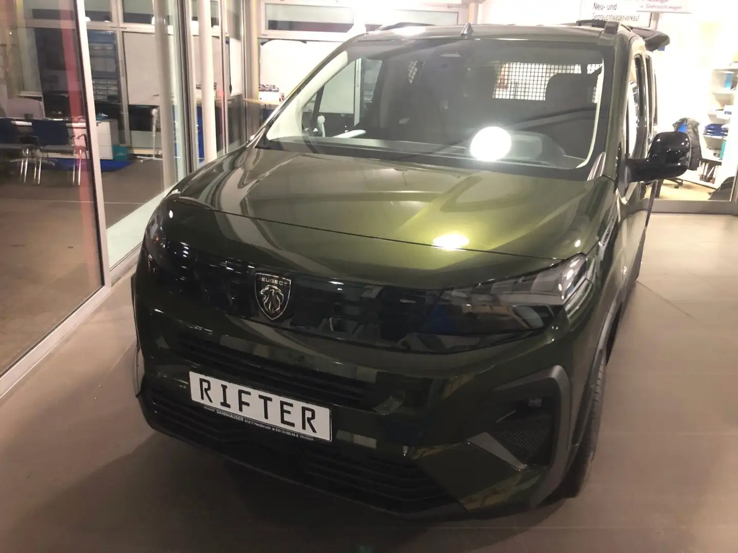 Peugeot Rifter N1 Allure L2 BHDI 100 *sofort verfügbar* Grün - 1