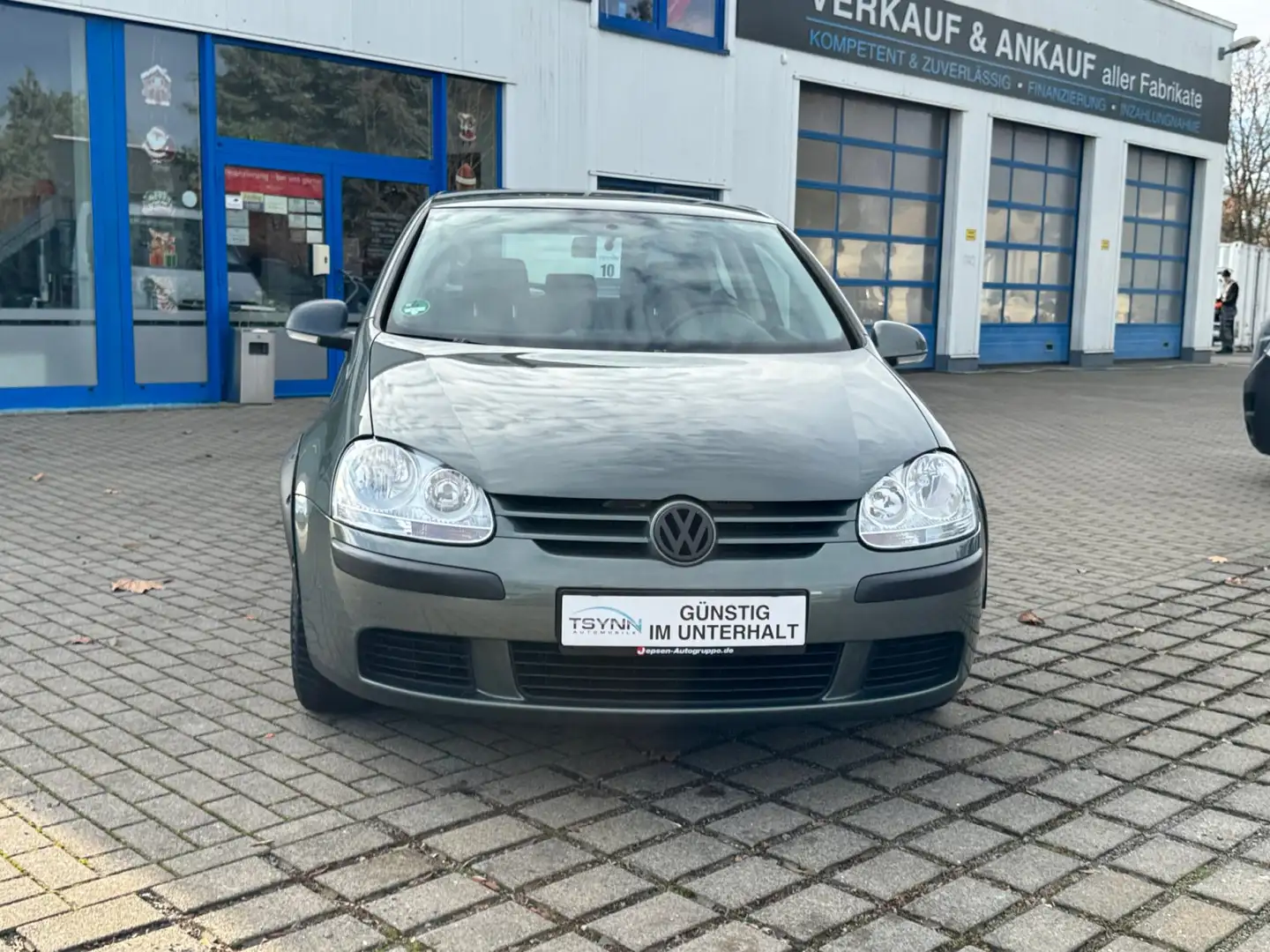 Volkswagen Golf V 1.4i Grün - 2