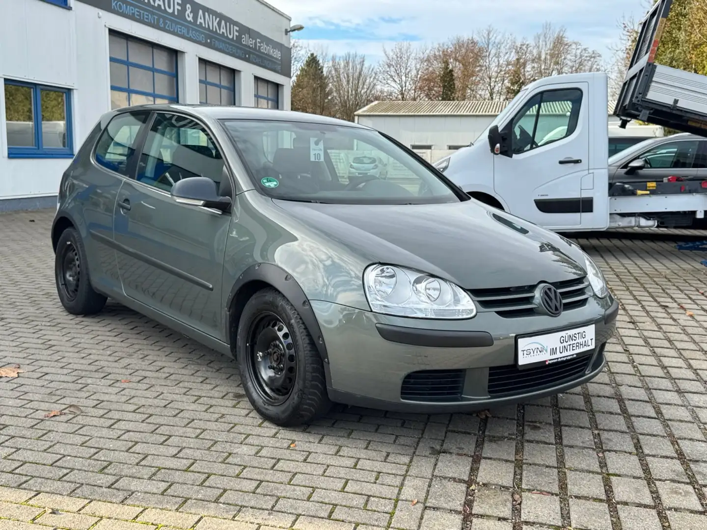 Volkswagen Golf V 1.4i Grün - 1
