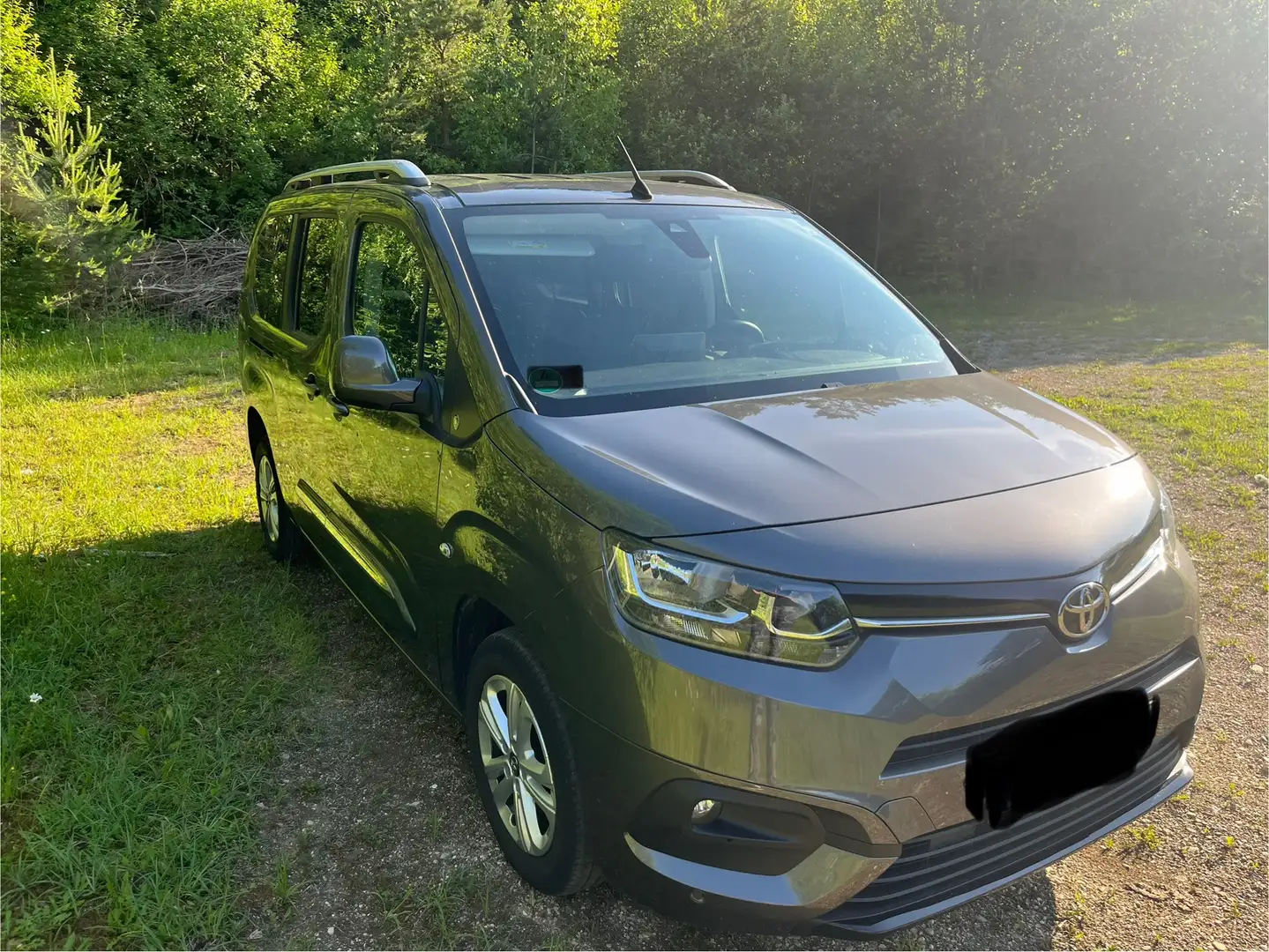 Toyota Proace City Verso 1.2 Turbo L2 Team Deutschland Grau - 2