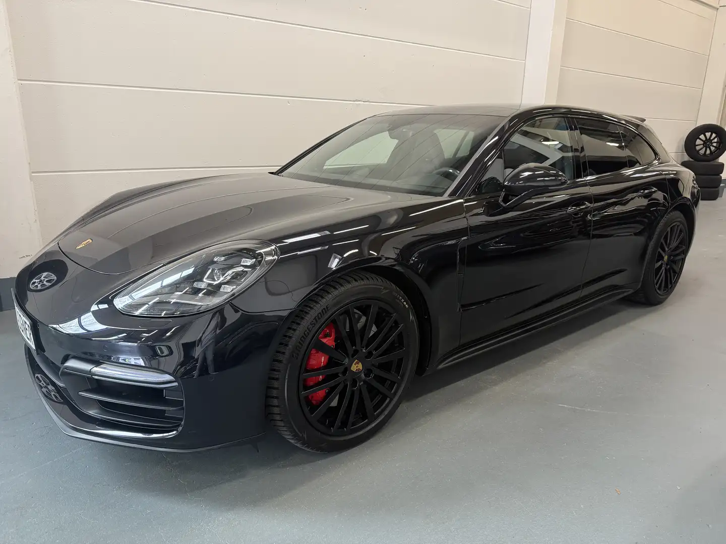 Porsche Panamera GTS Sport Turismo*Chrono*Carbon*Panorama*Akrapovic Nero - 1