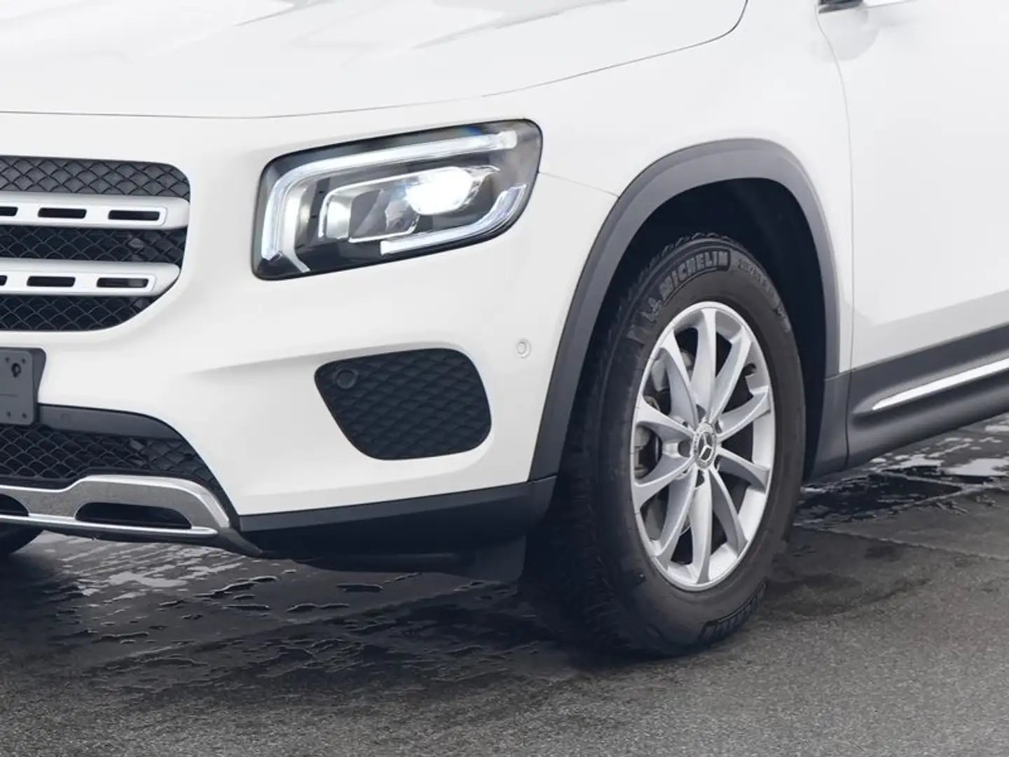 Mercedes-Benz GLB 180 Progressive LED+MBUX+Wide+Distr+Park360° Білий - 2