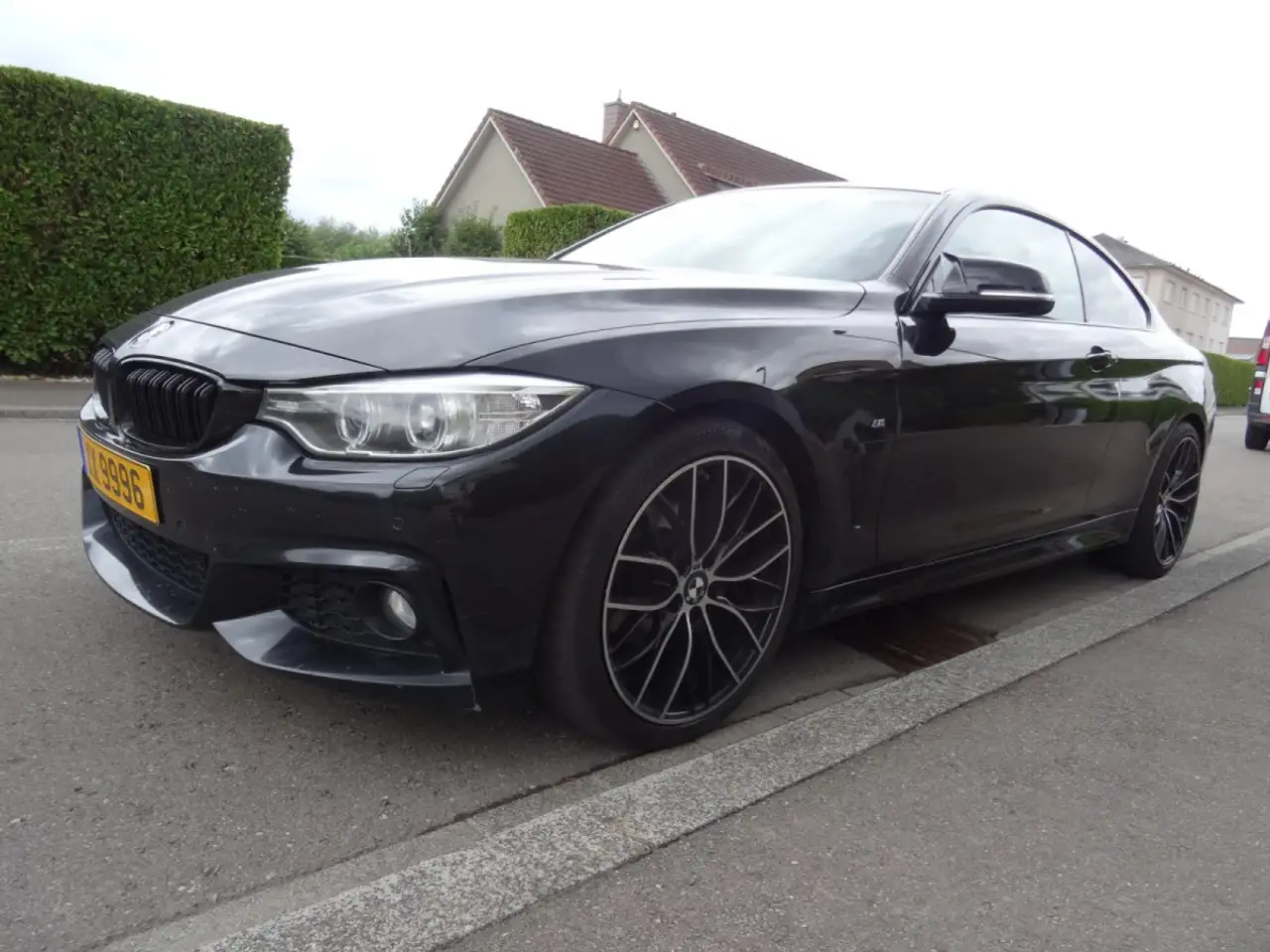 BMW 418