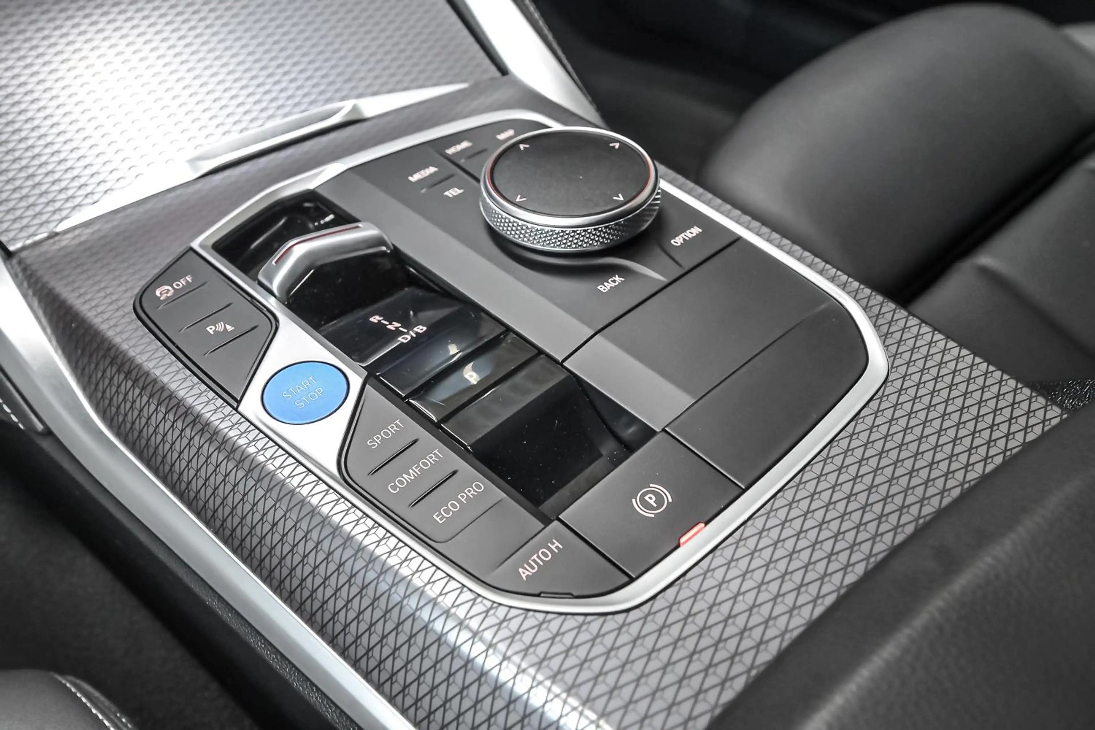 BMW i4 eDrive40 Gran Coupé - 2ans/jaar garantie — photo 11
