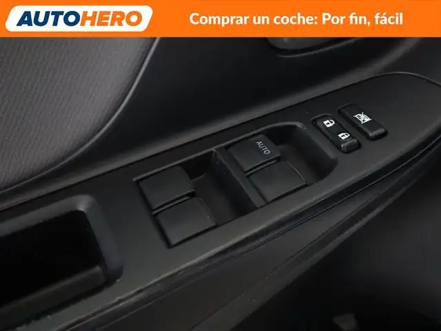 Toyota Yaris view 28