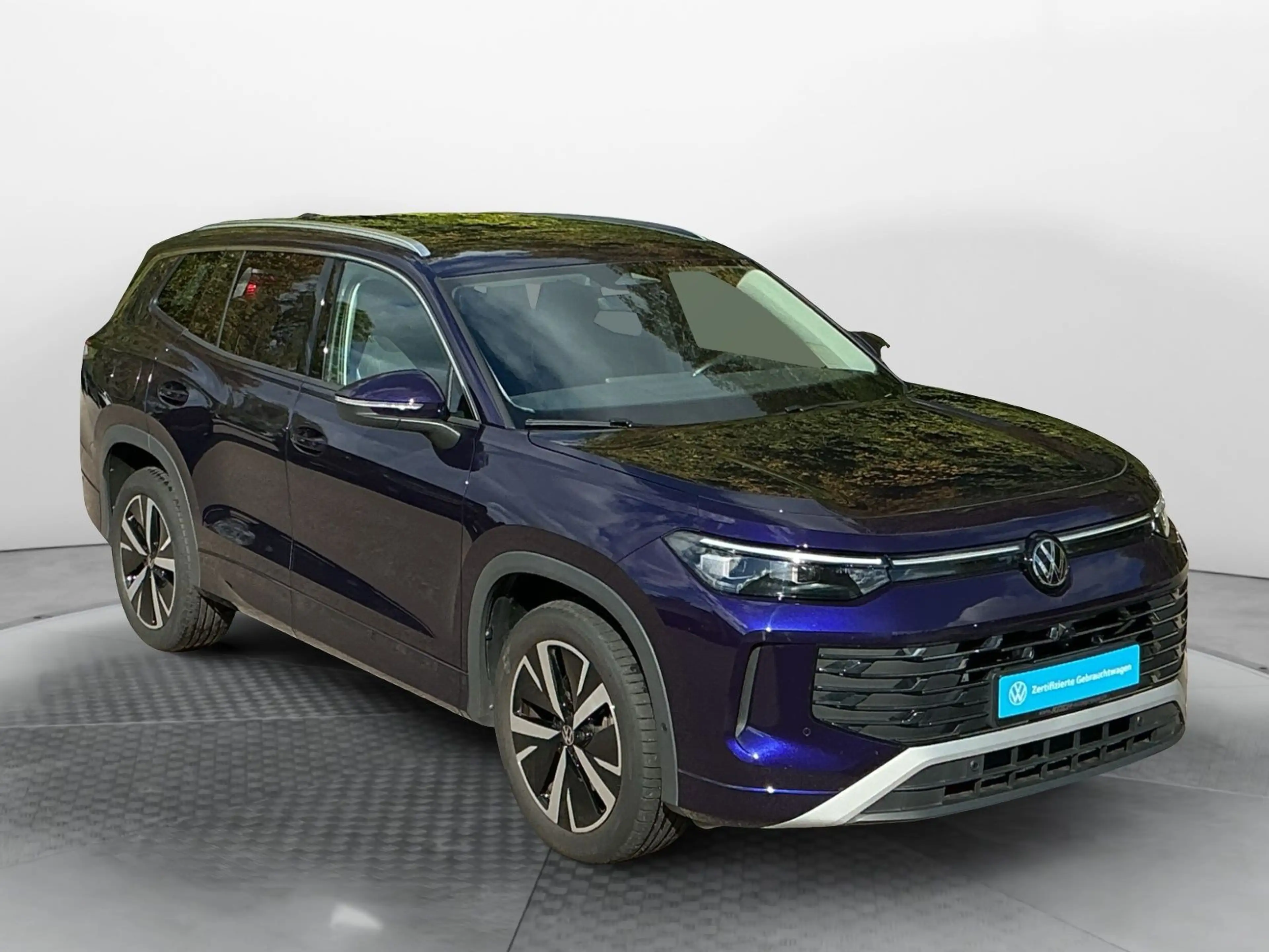 Volkswagen Tayron 1.5eTSI Elegance DSG 7-Sitzer Navi LED AH — photo 5
